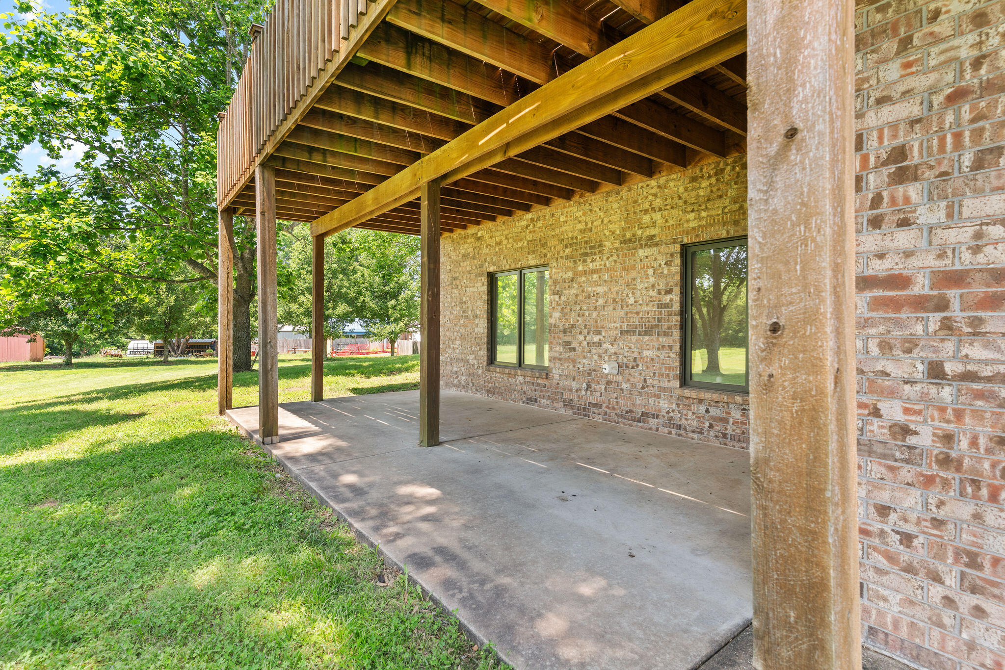 5080 East Farm Road 168 Property Photo 47