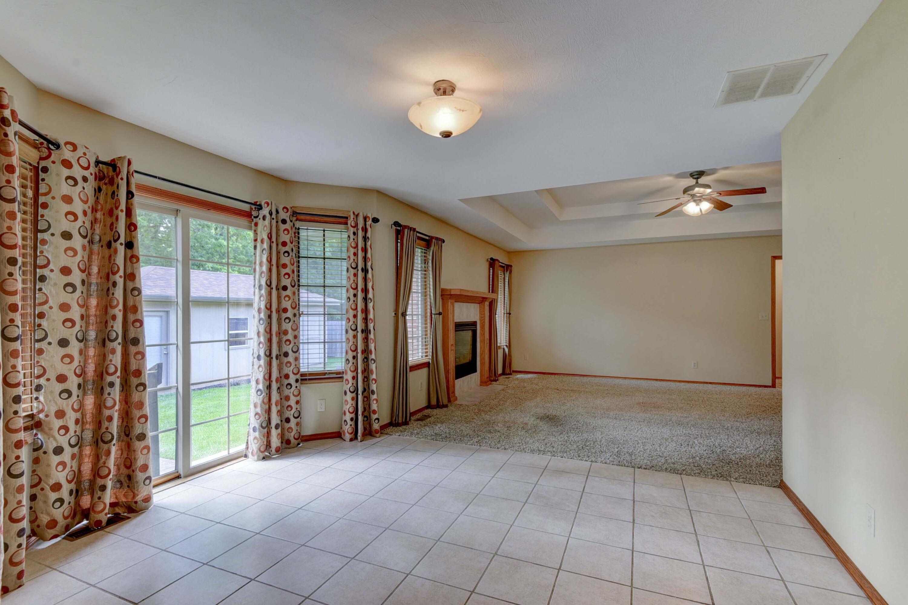 5513 South Maryland Avenue Property Photo 7