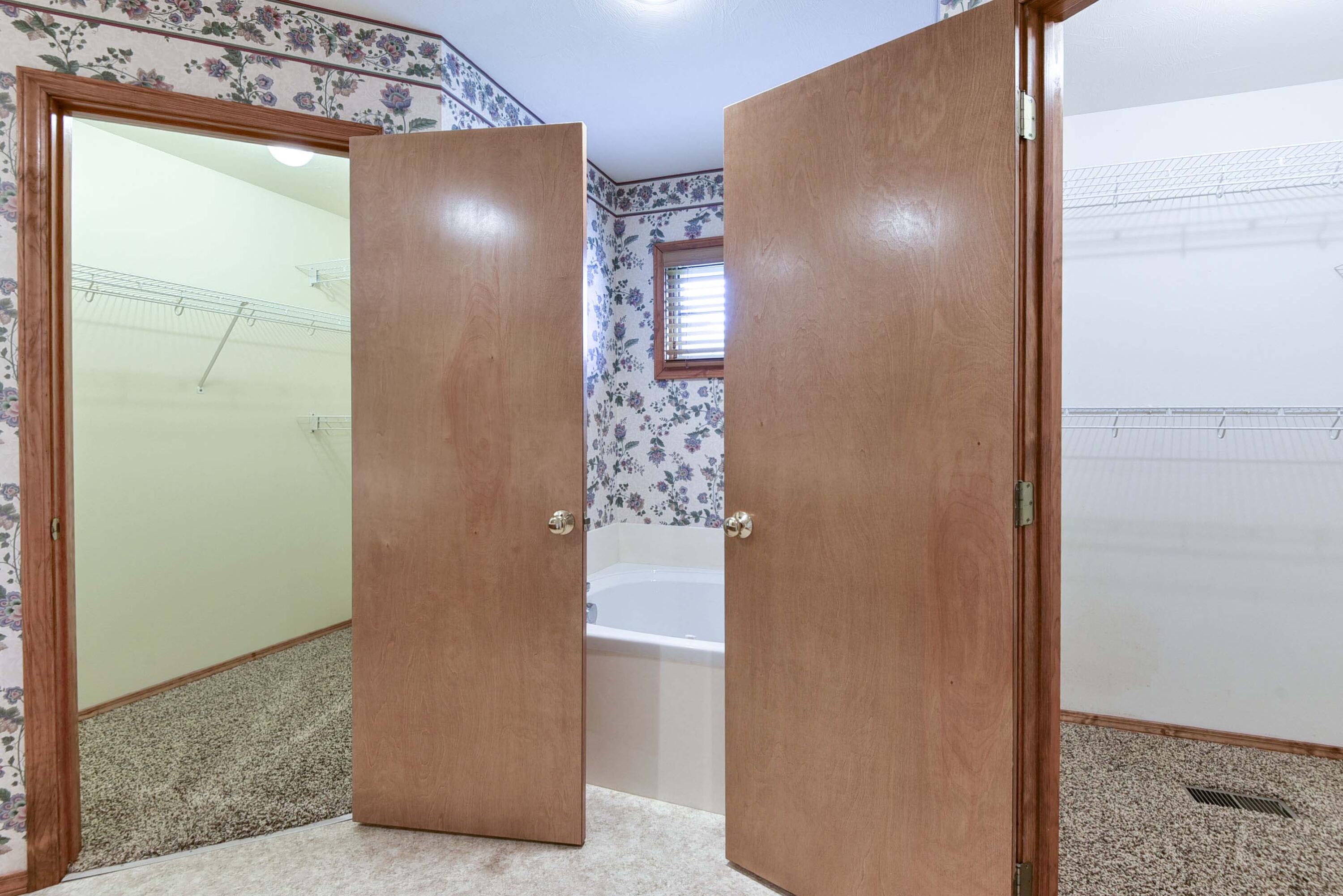 5513 South Maryland Avenue Property Photo 21