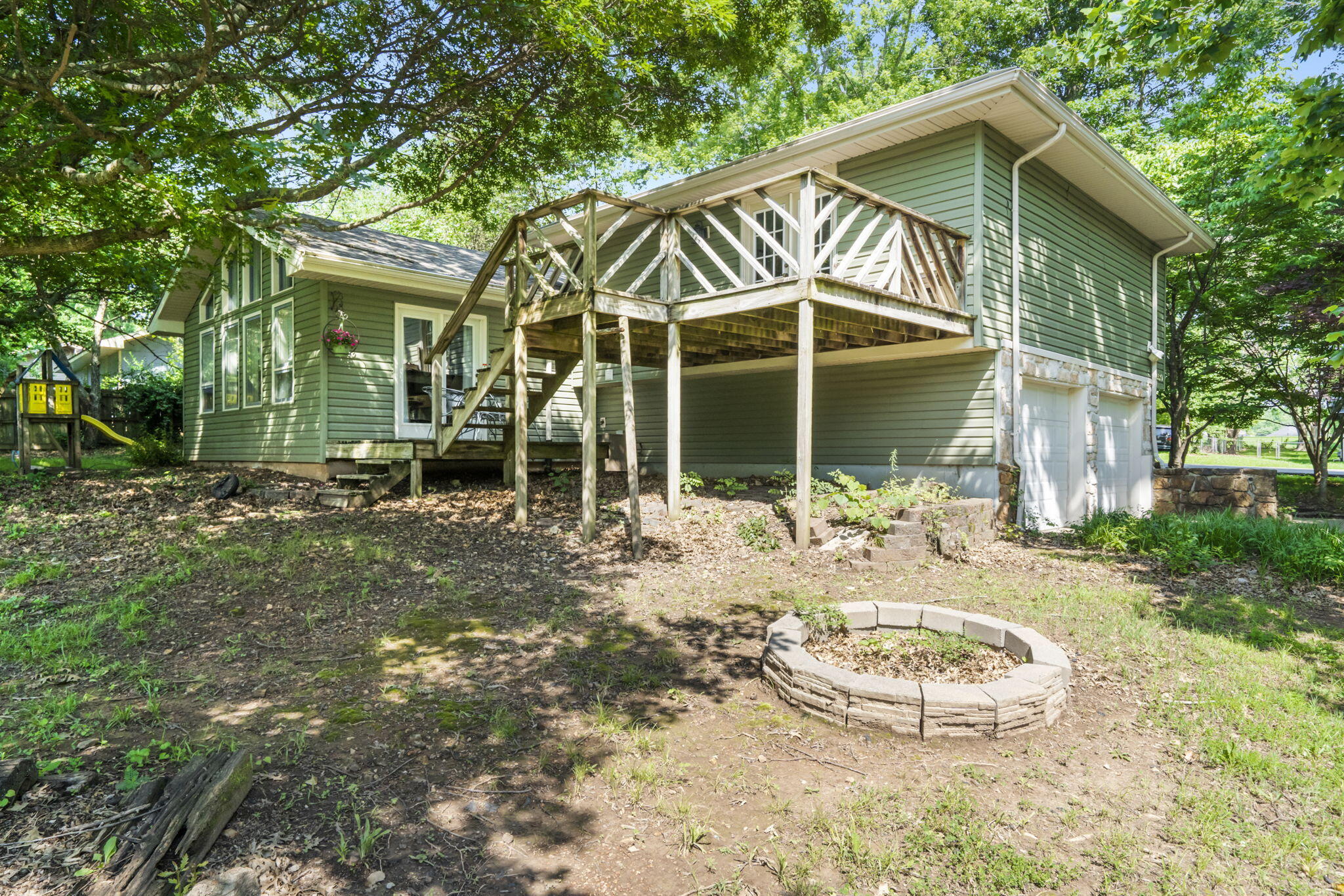 5527 South Honeysuckle Lane Property Photo 23