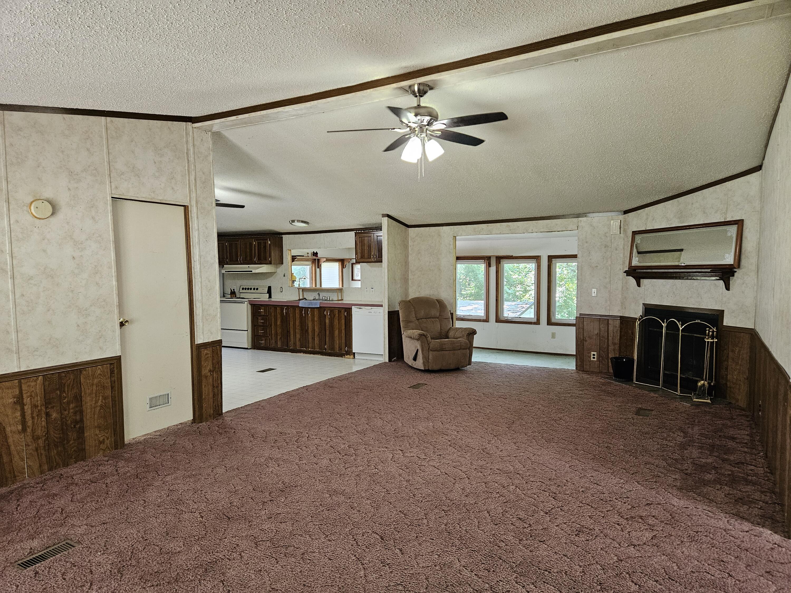 5932 Joe Bald Road Property Photo 2