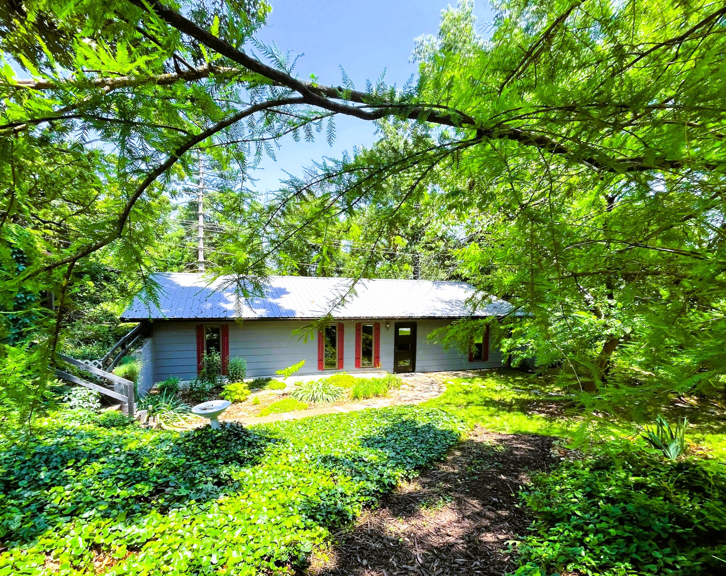 1605 Chappell Drive Property Photo 1