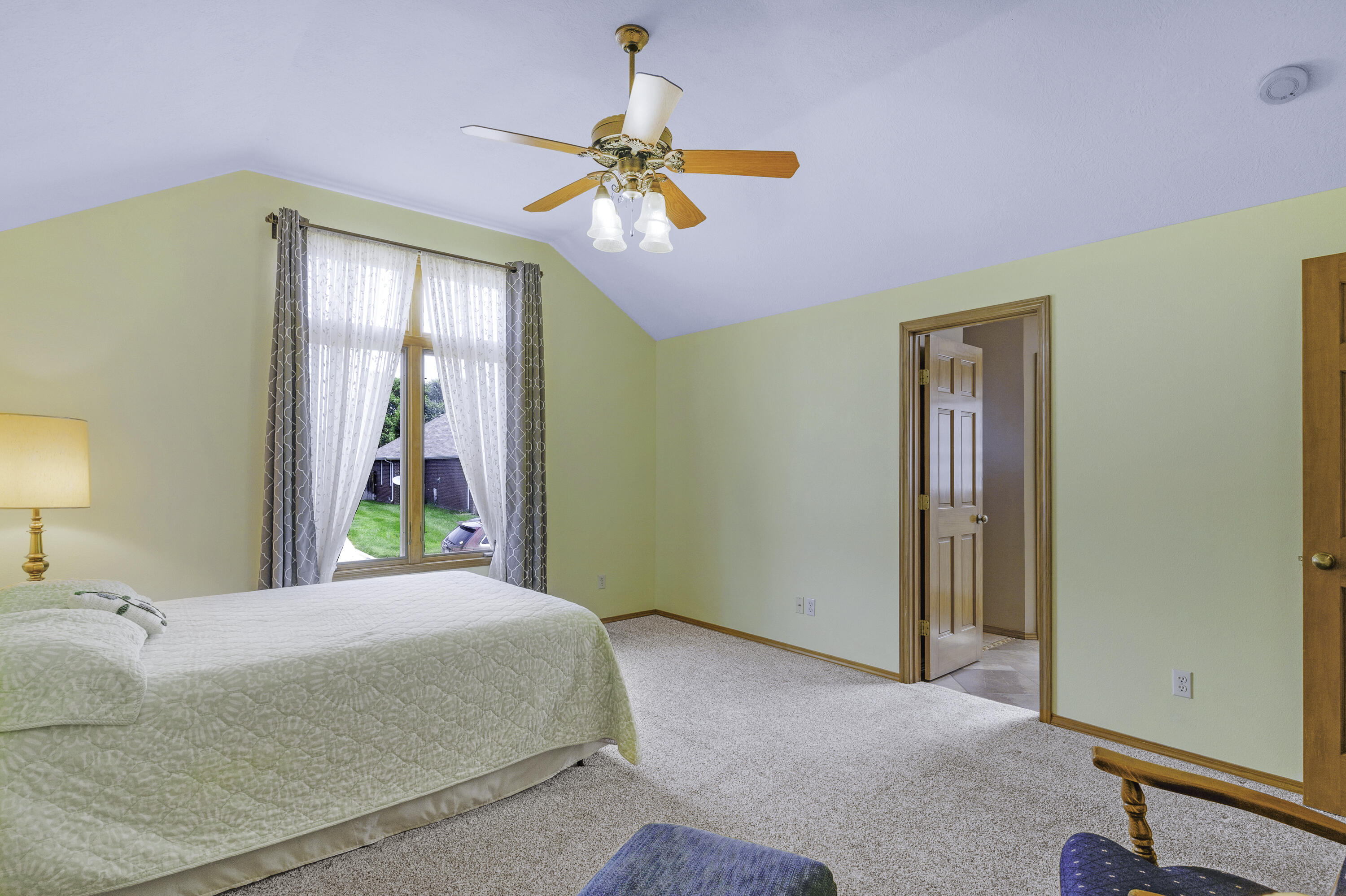 2122 West Village Terrace Property Photo 22