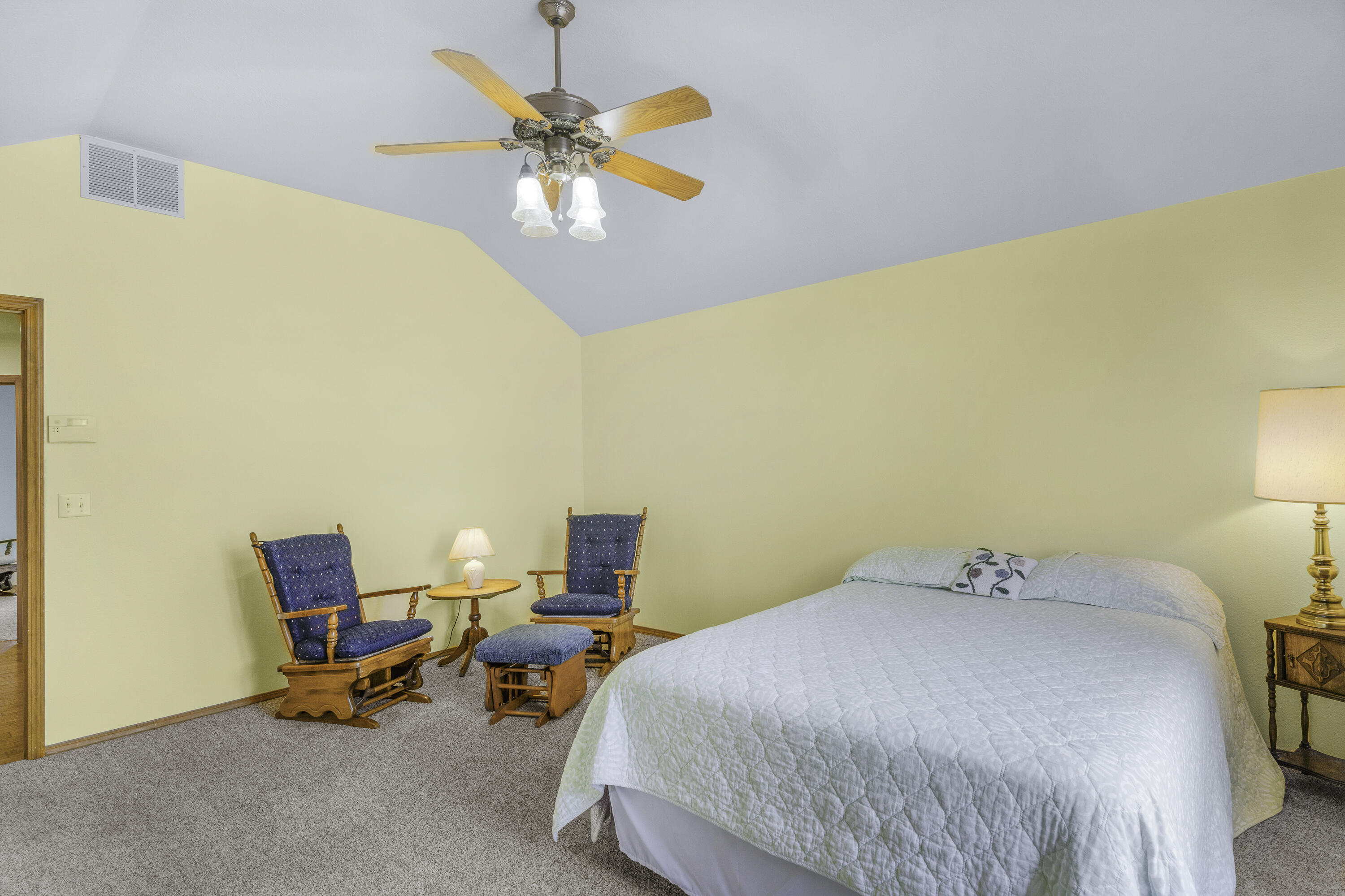 2122 West Village Terrace Property Photo 23