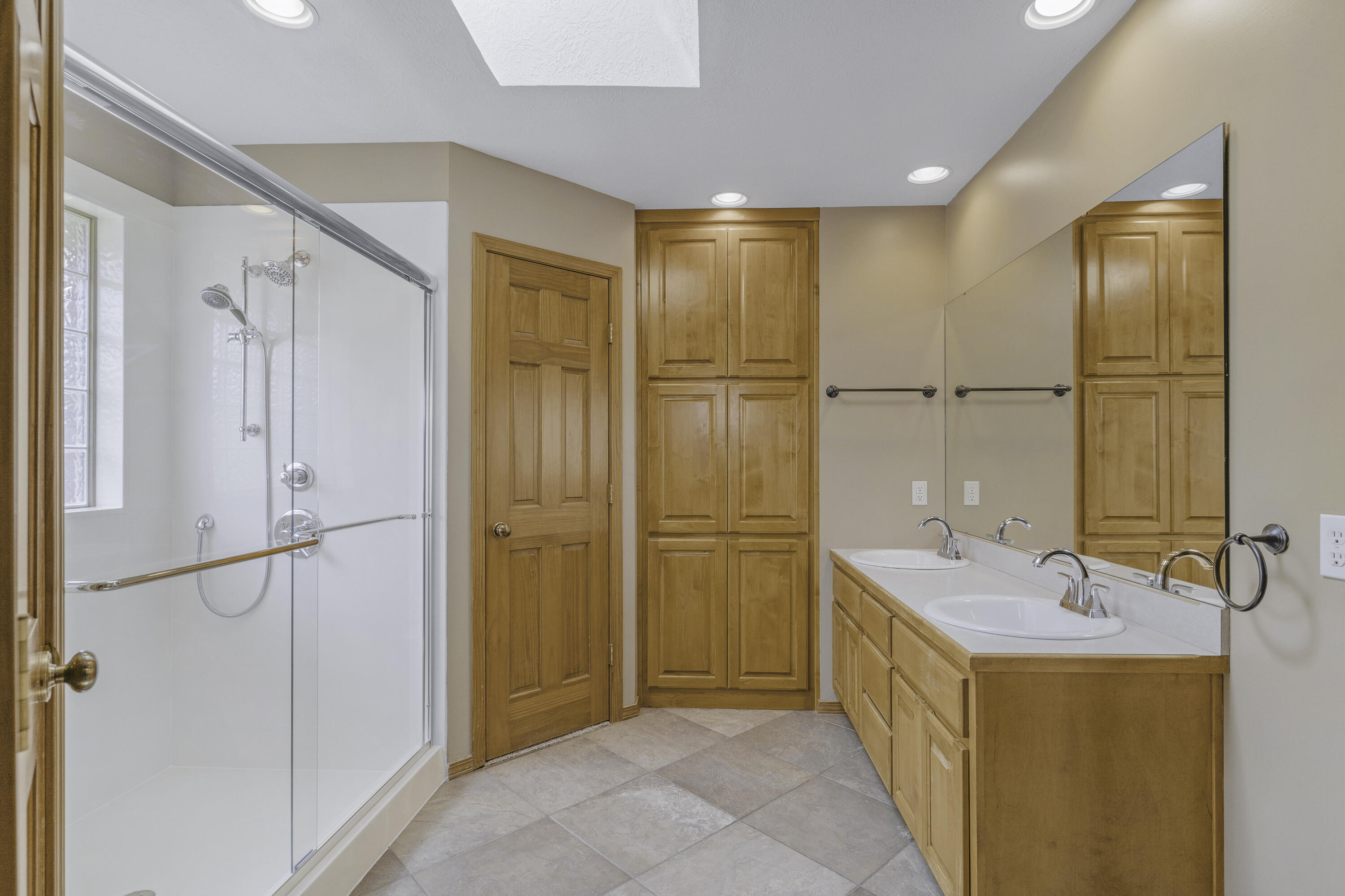 2122 West Village Terrace Property Photo 24