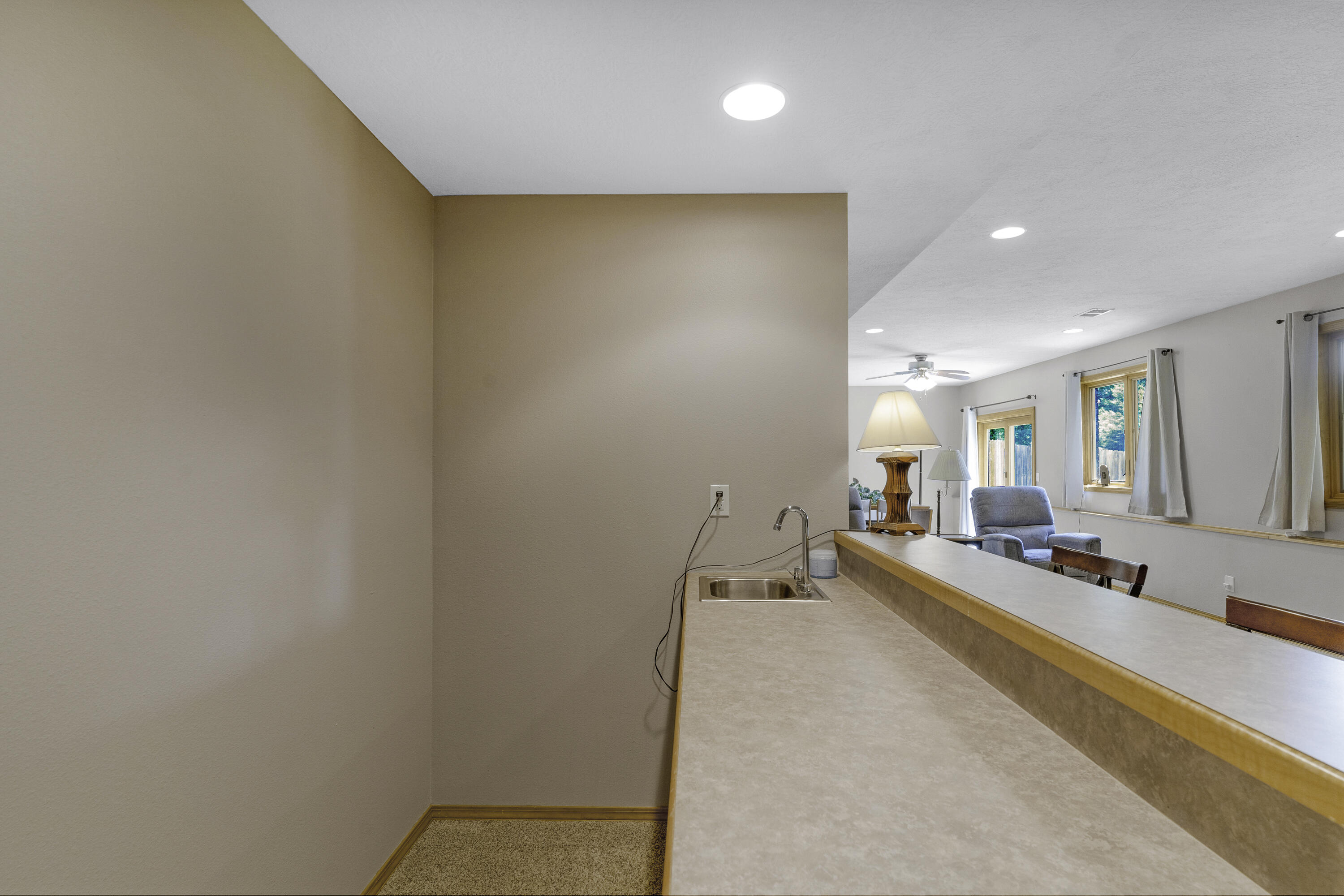 2122 West Village Terrace Property Photo 37