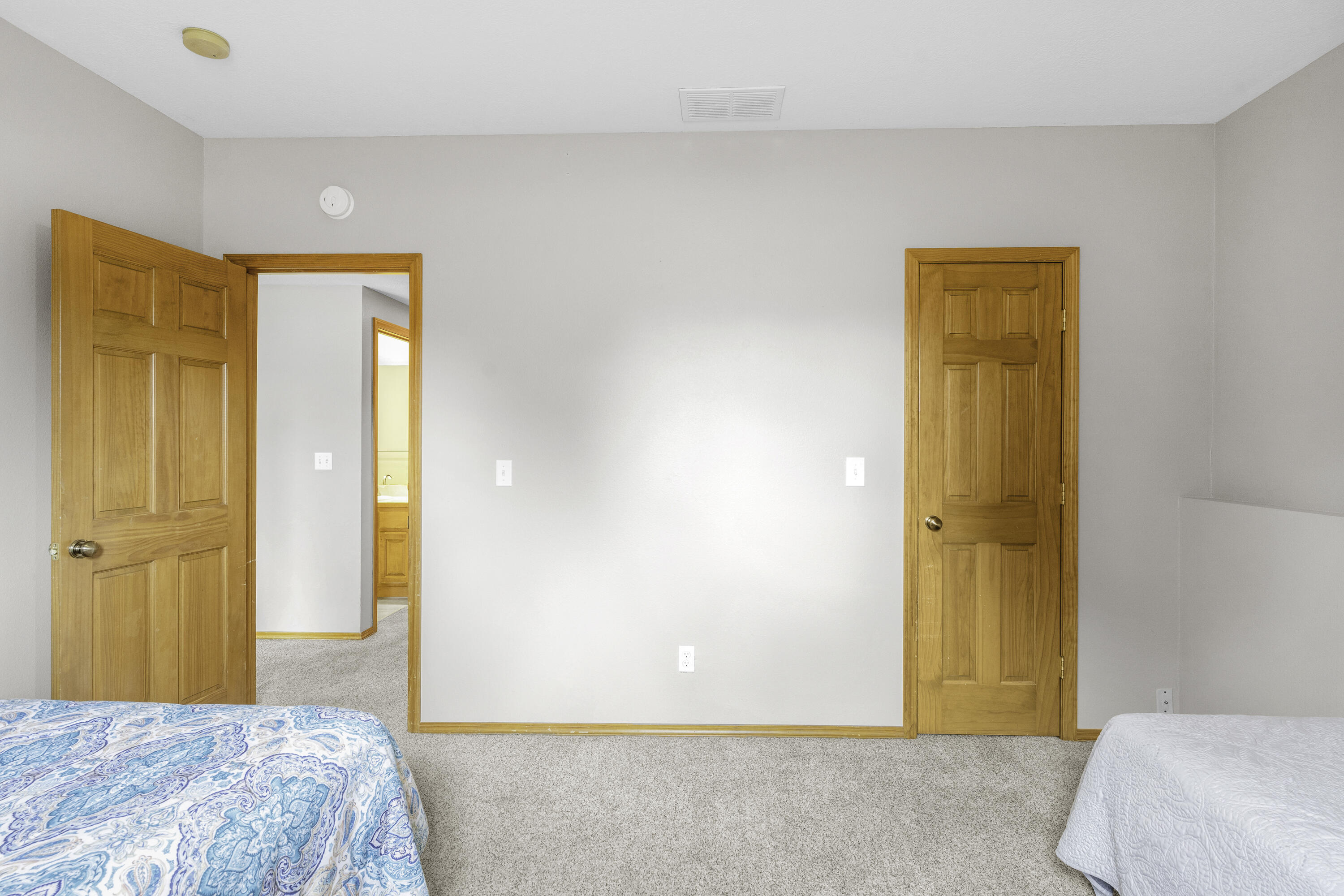 2122 West Village Terrace Property Photo 39