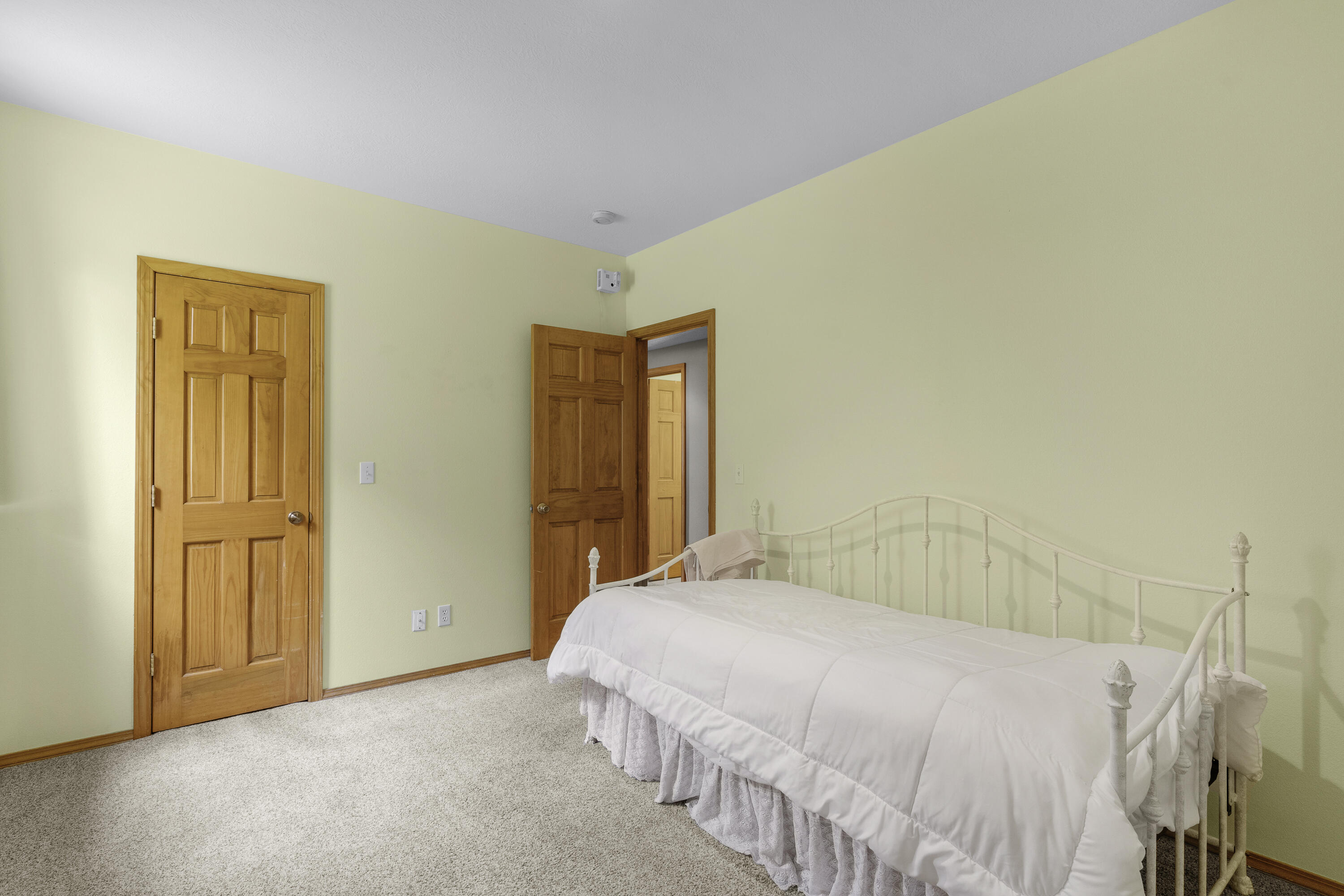 2122 West Village Terrace Property Photo 43