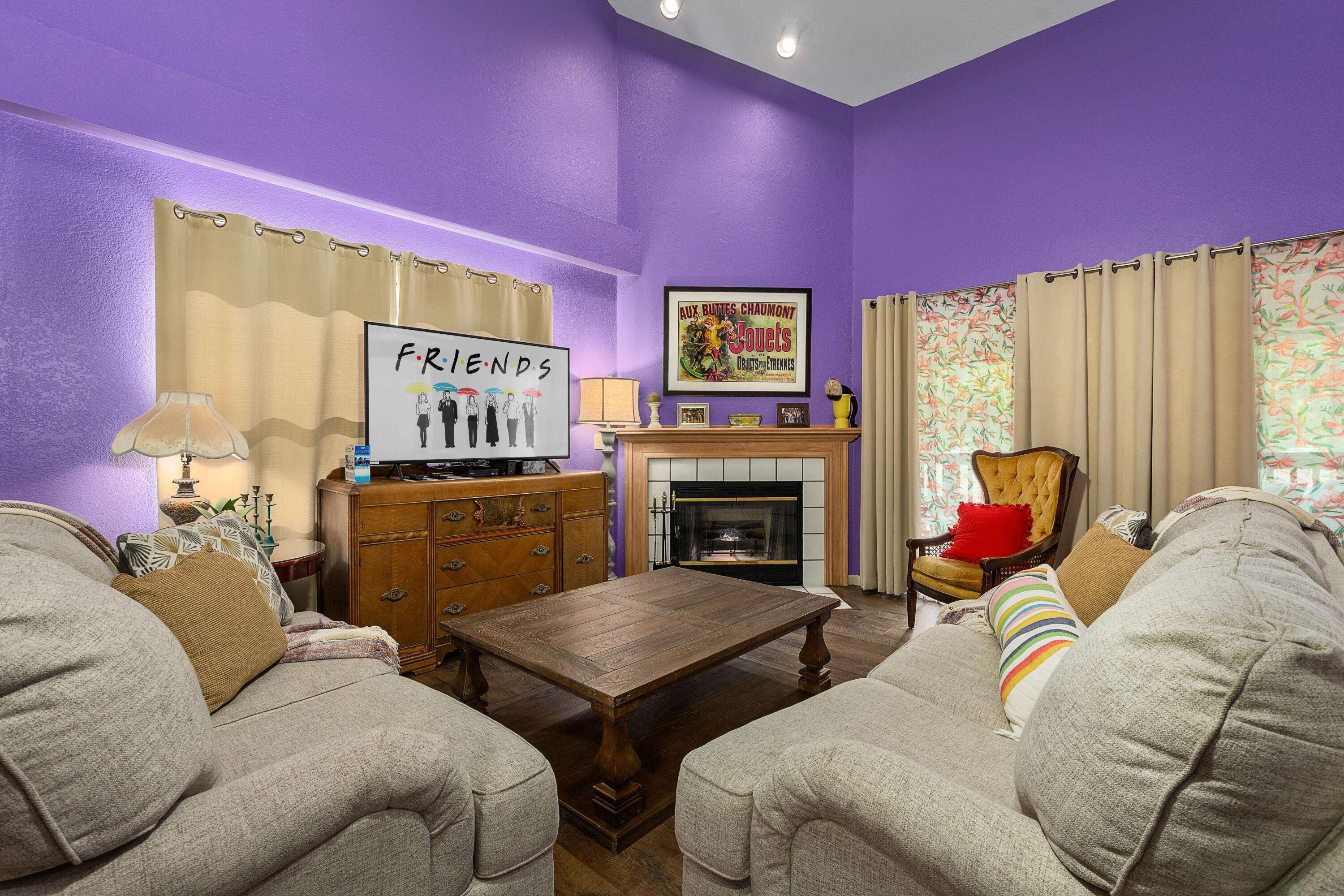 344 Wimbledon Drive Property Photo 3