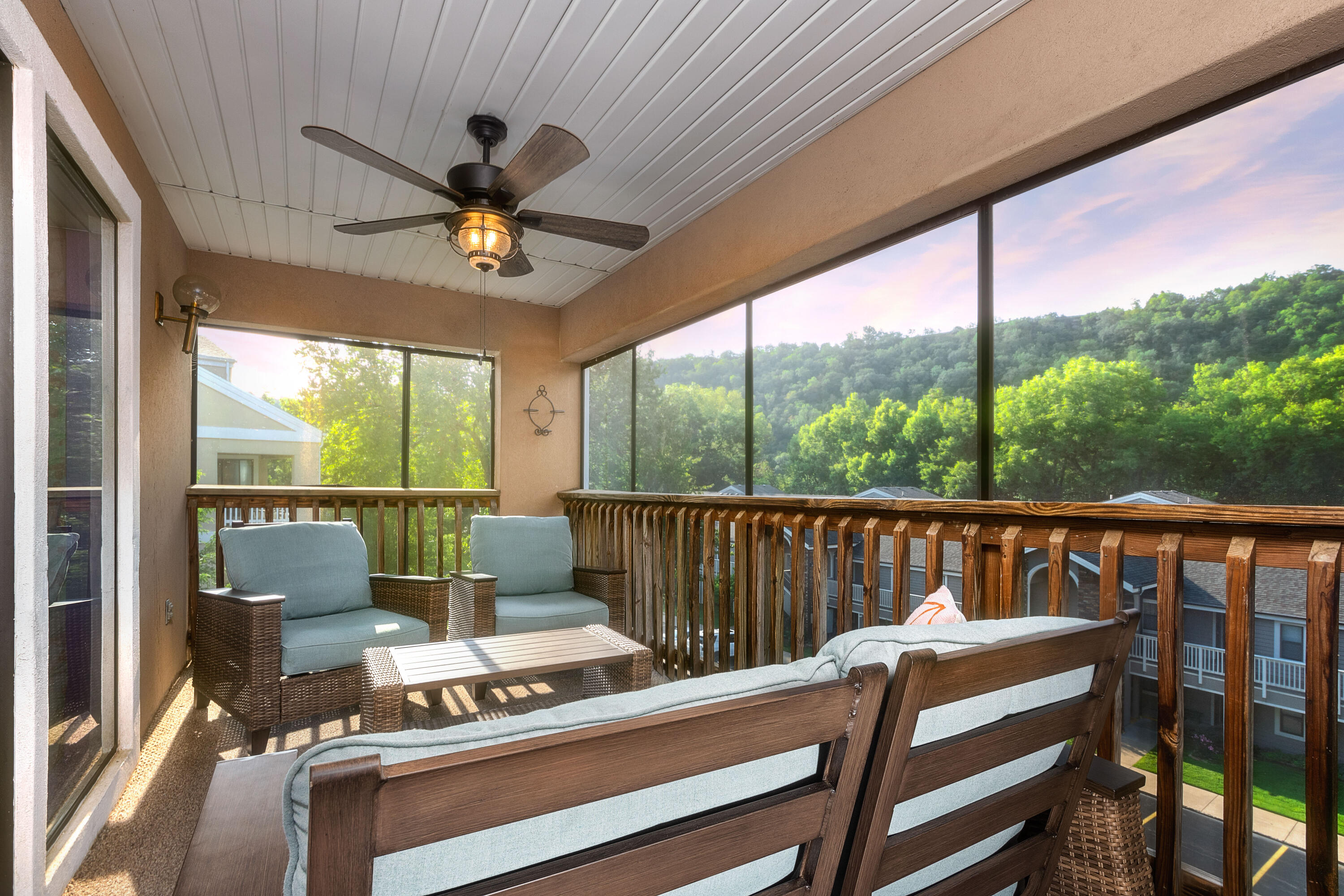 344 Wimbledon Drive Property Photo 15