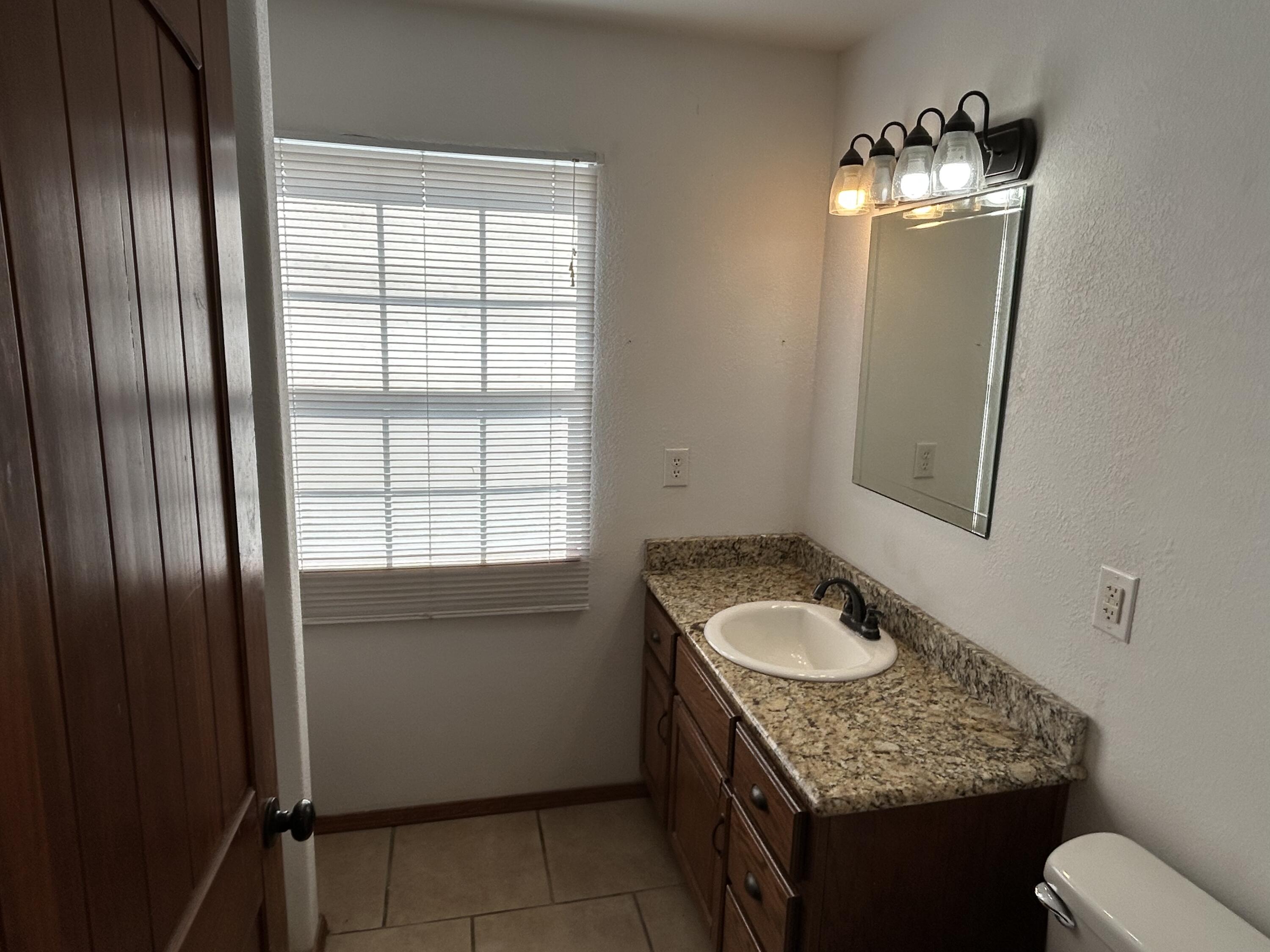 18717 Kokomo Lane Property Photo 6