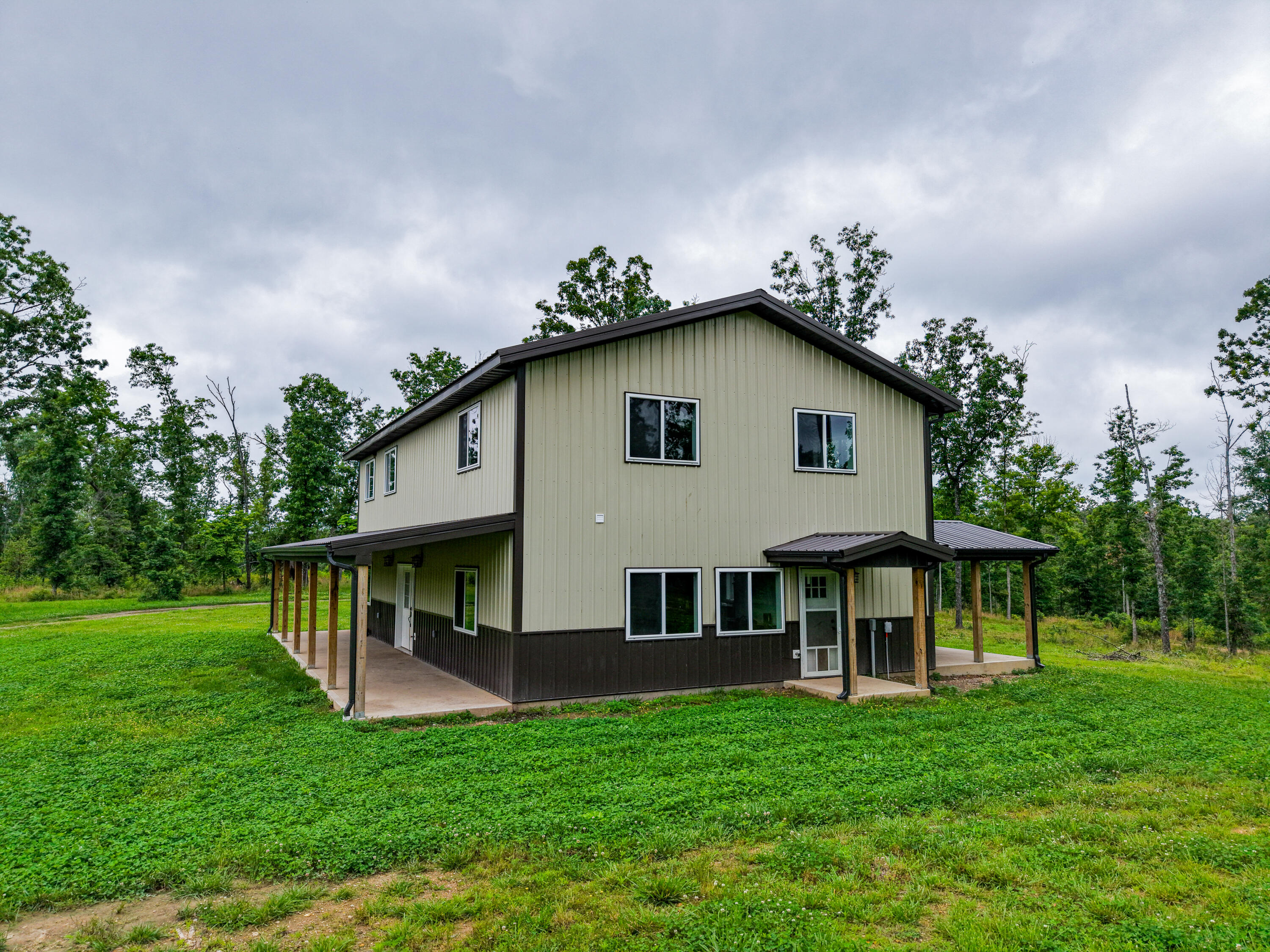 1036 State Highway N Property Photo 1