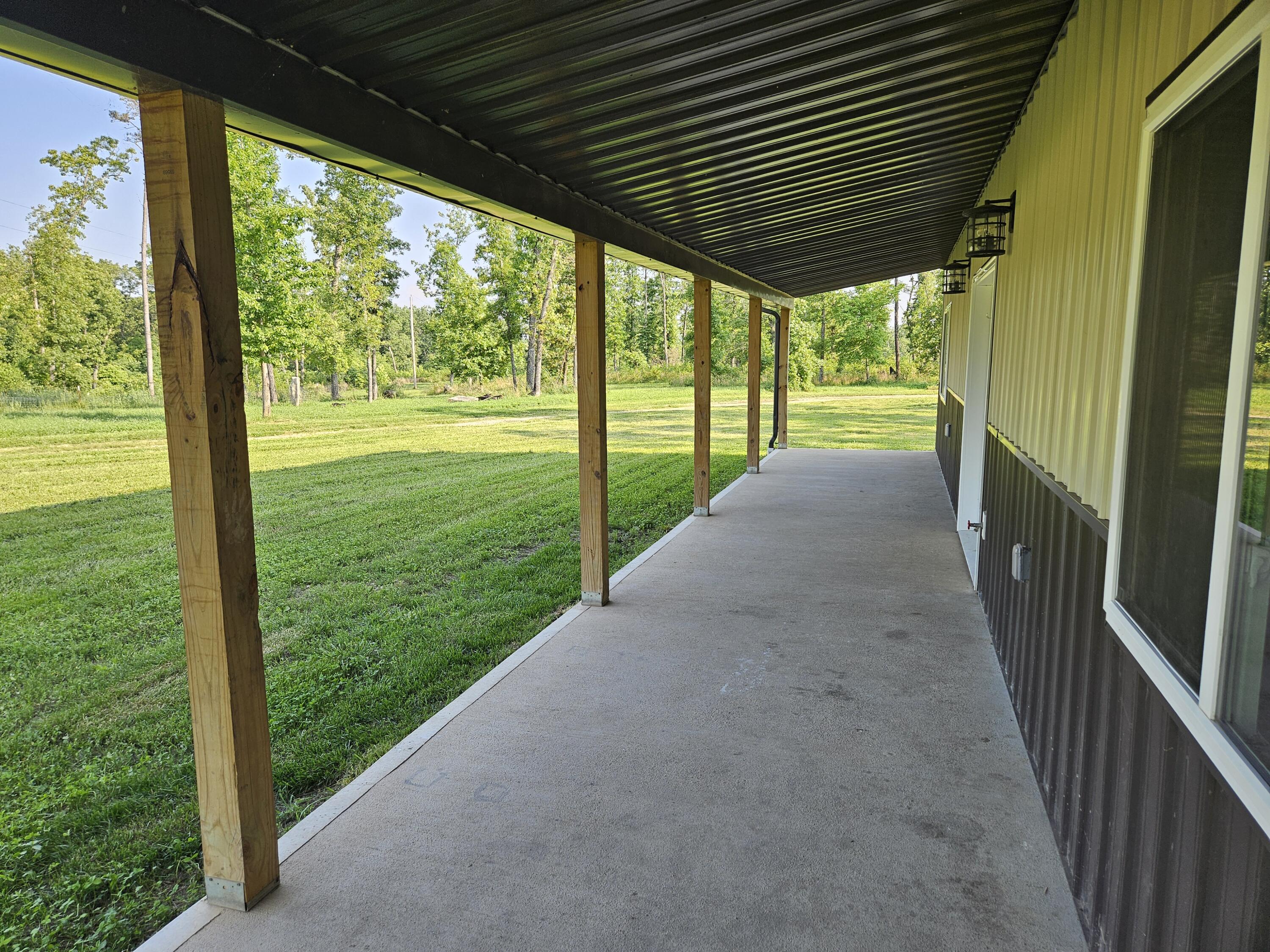 1036 State Highway N Property Photo 10