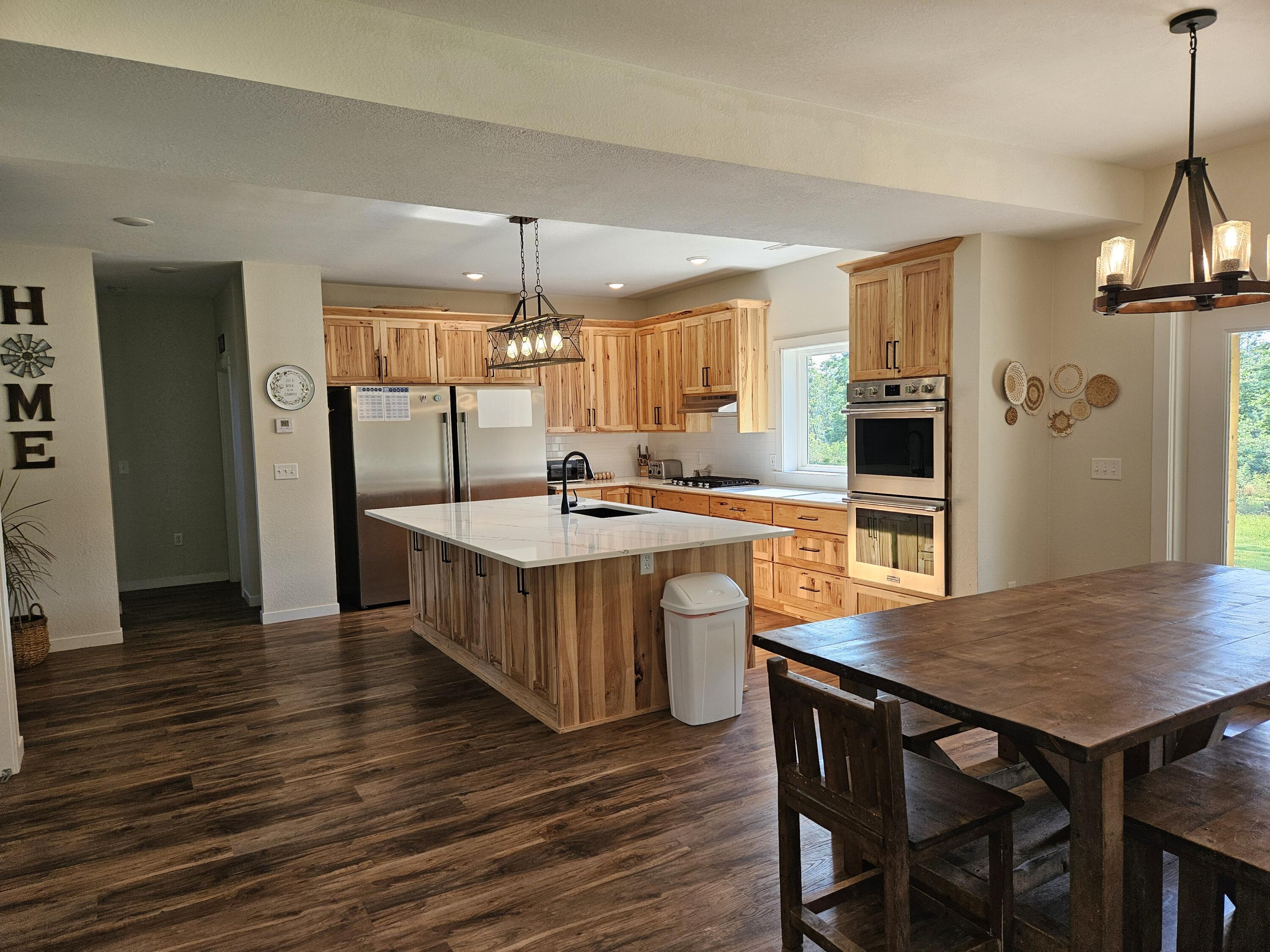 1036 State Highway N Property Photo 17
