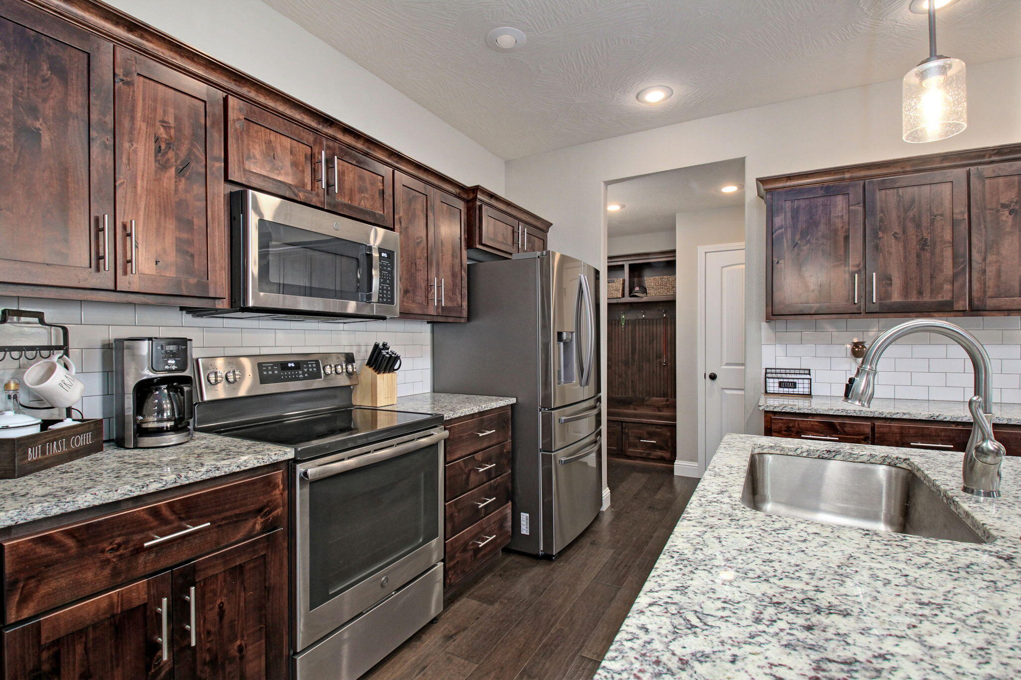 1659 North Kingfisher Drive Property Photo 11