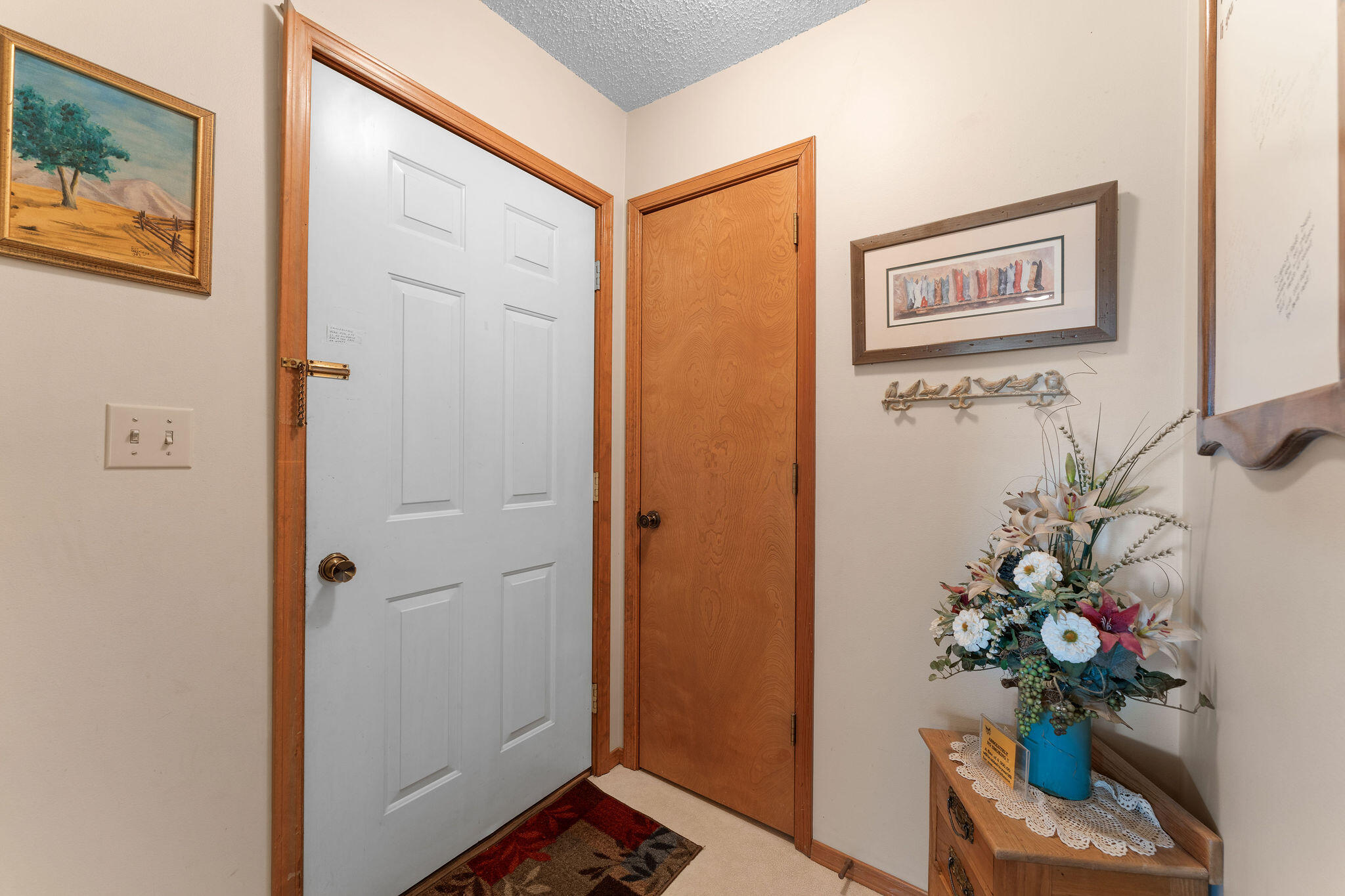 448 Notch Lane Property Photo 8