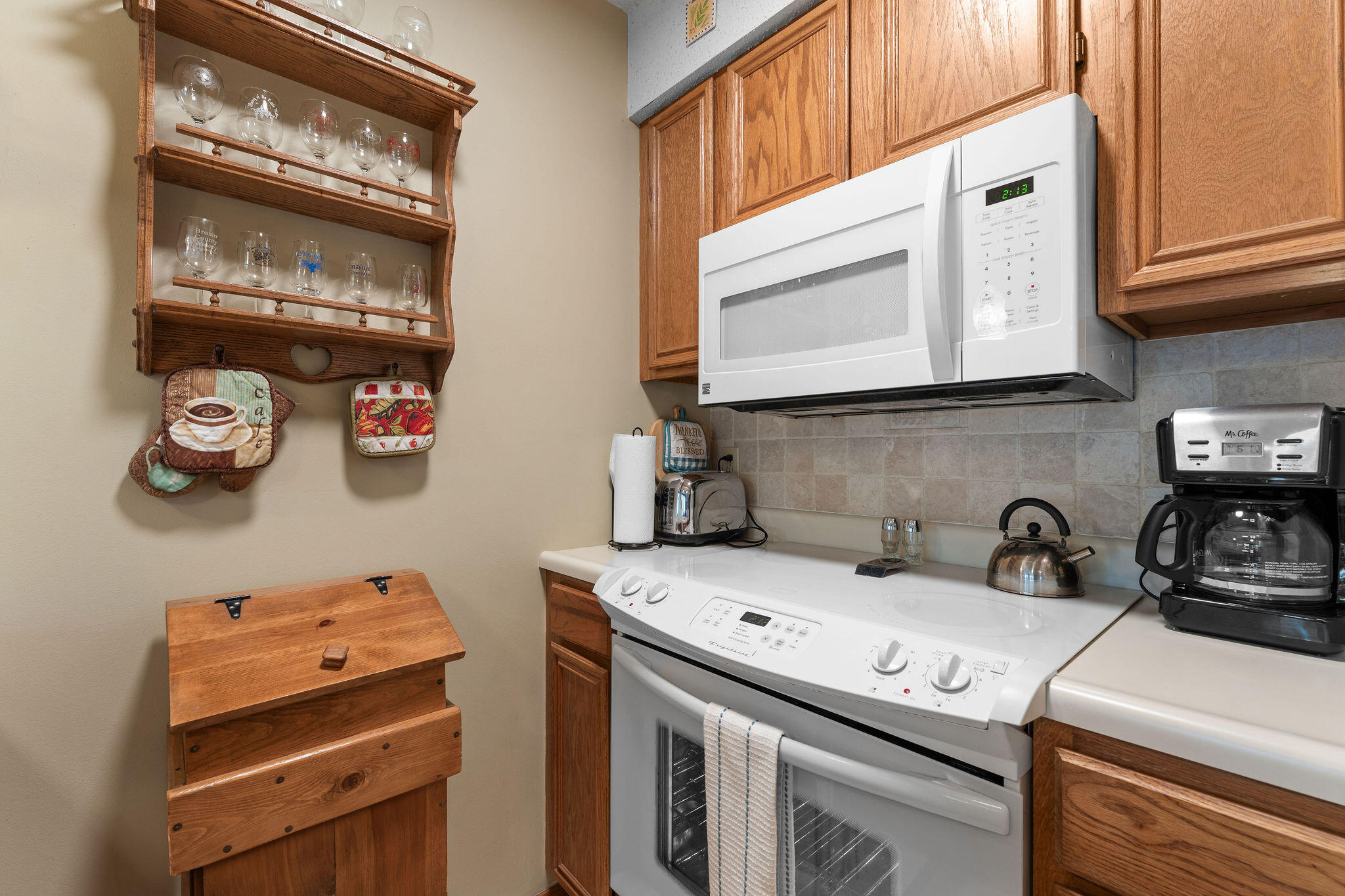 448 Notch Lane Property Photo 14