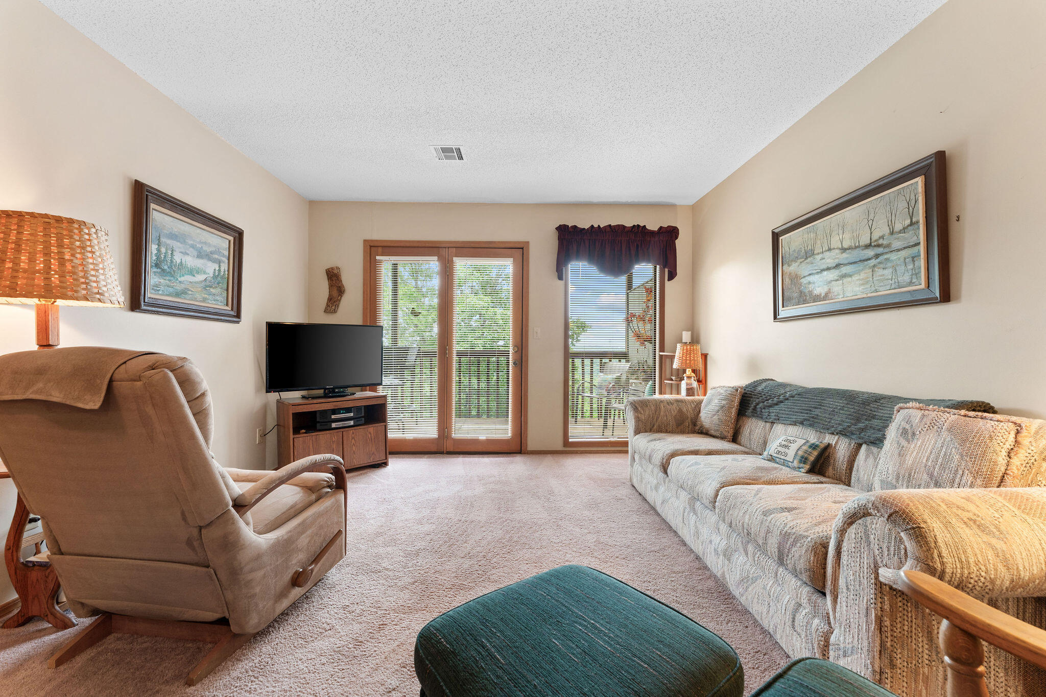 448 Notch Lane Property Photo 15