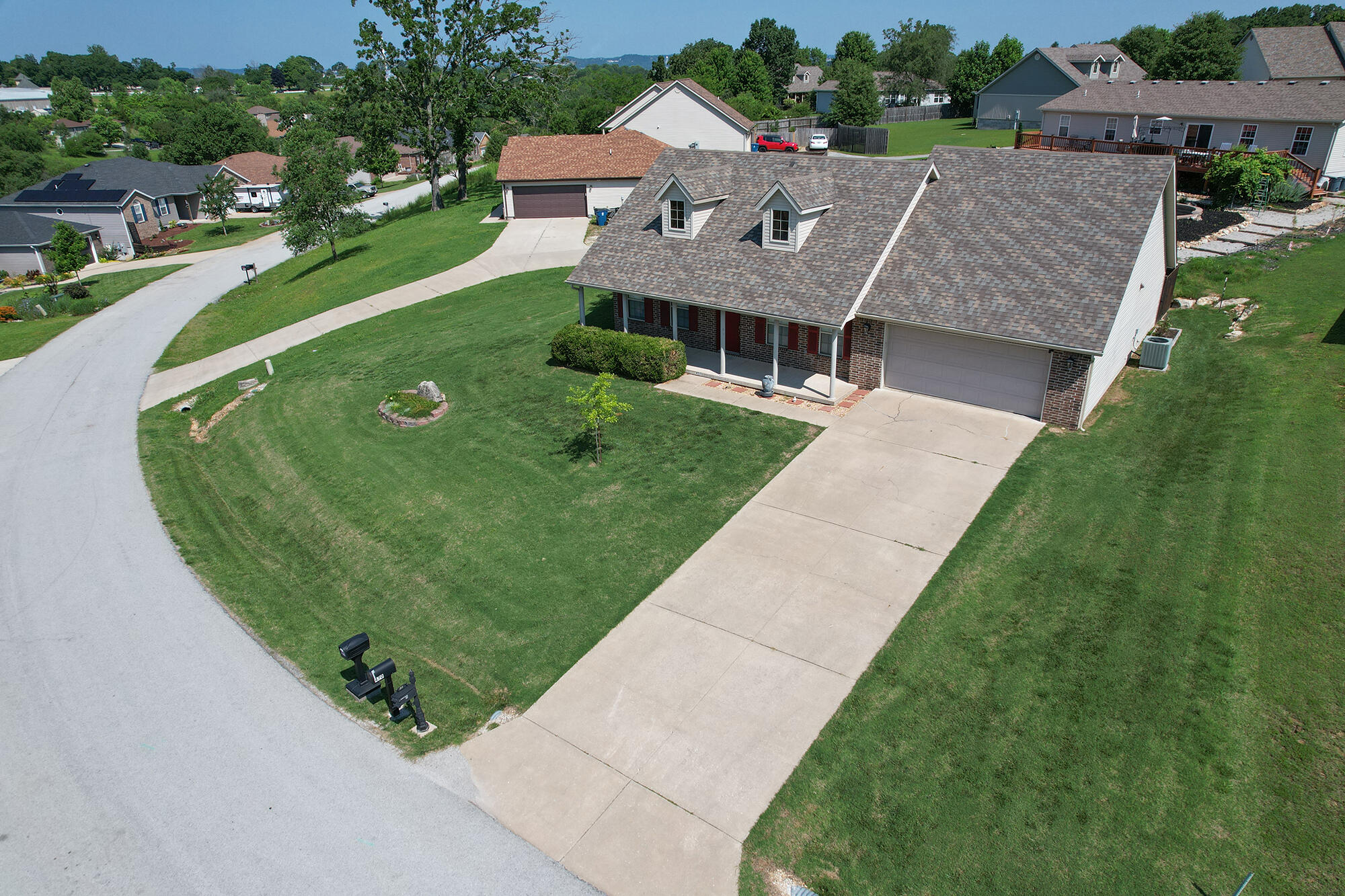 455 Holts Lake Drive Property Photo 3