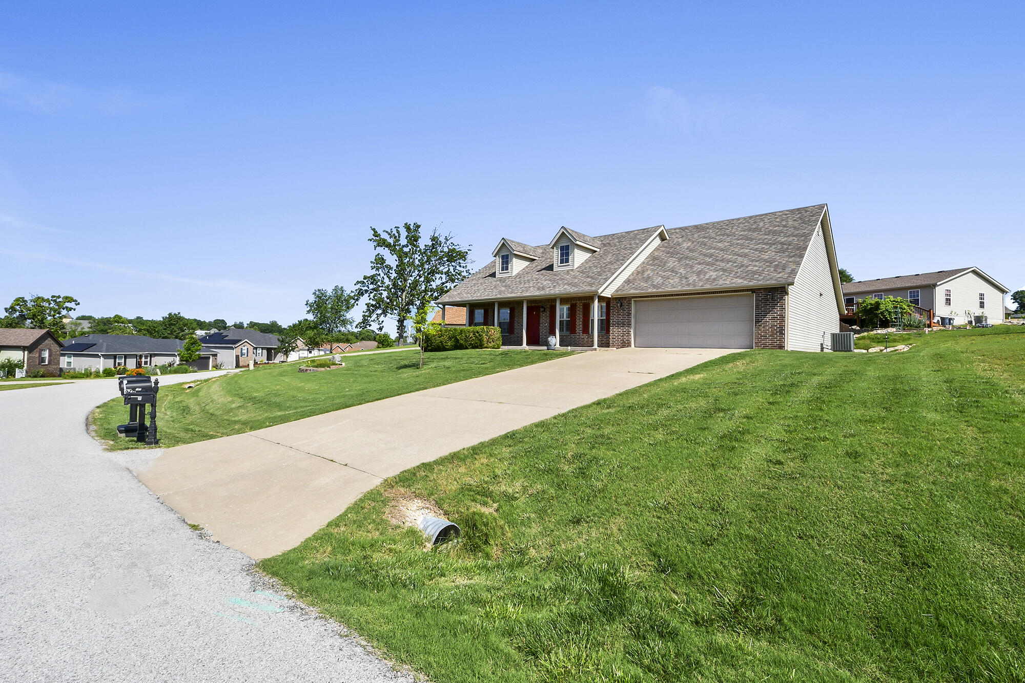455 Holts Lake Drive Property Photo 4