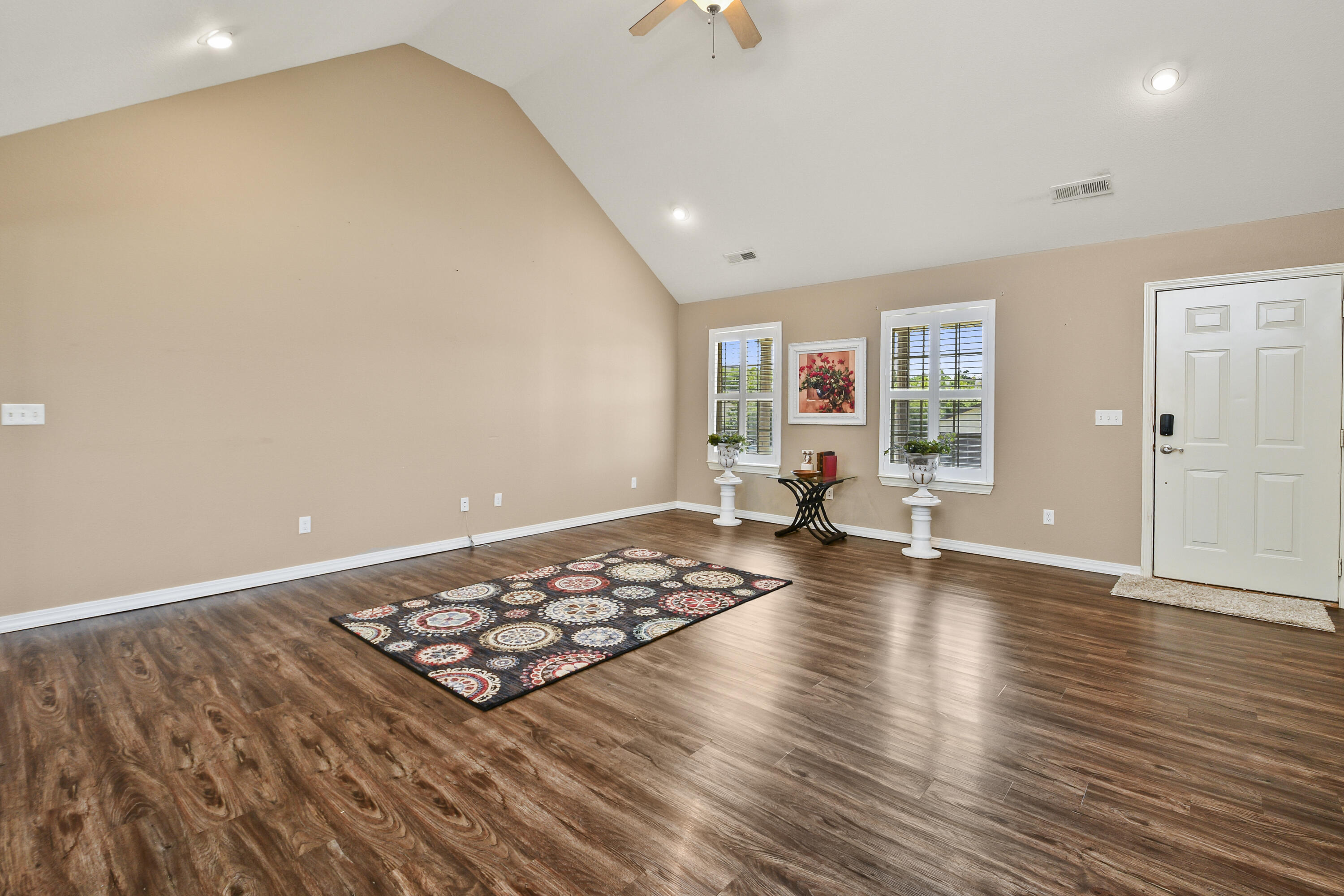 455 Holts Lake Drive Property Photo 10