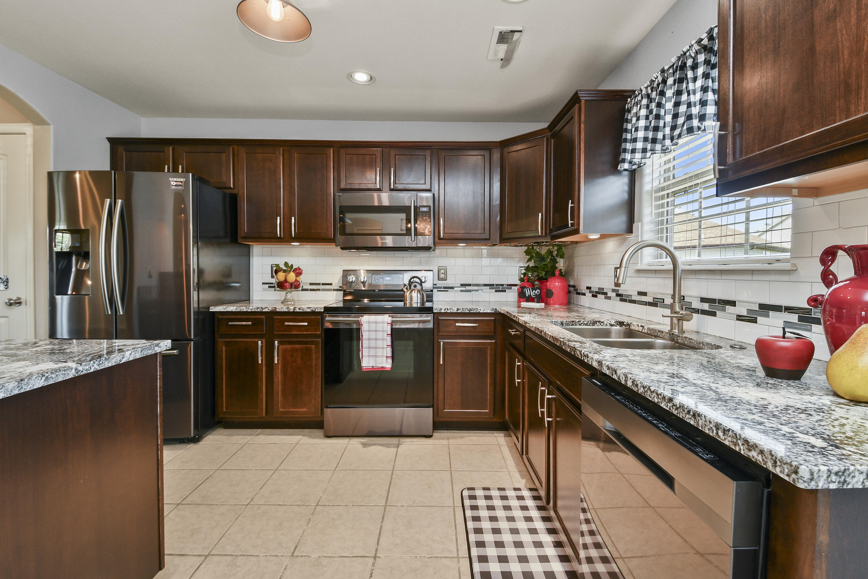 455 Holts Lake Drive Property Photo 16