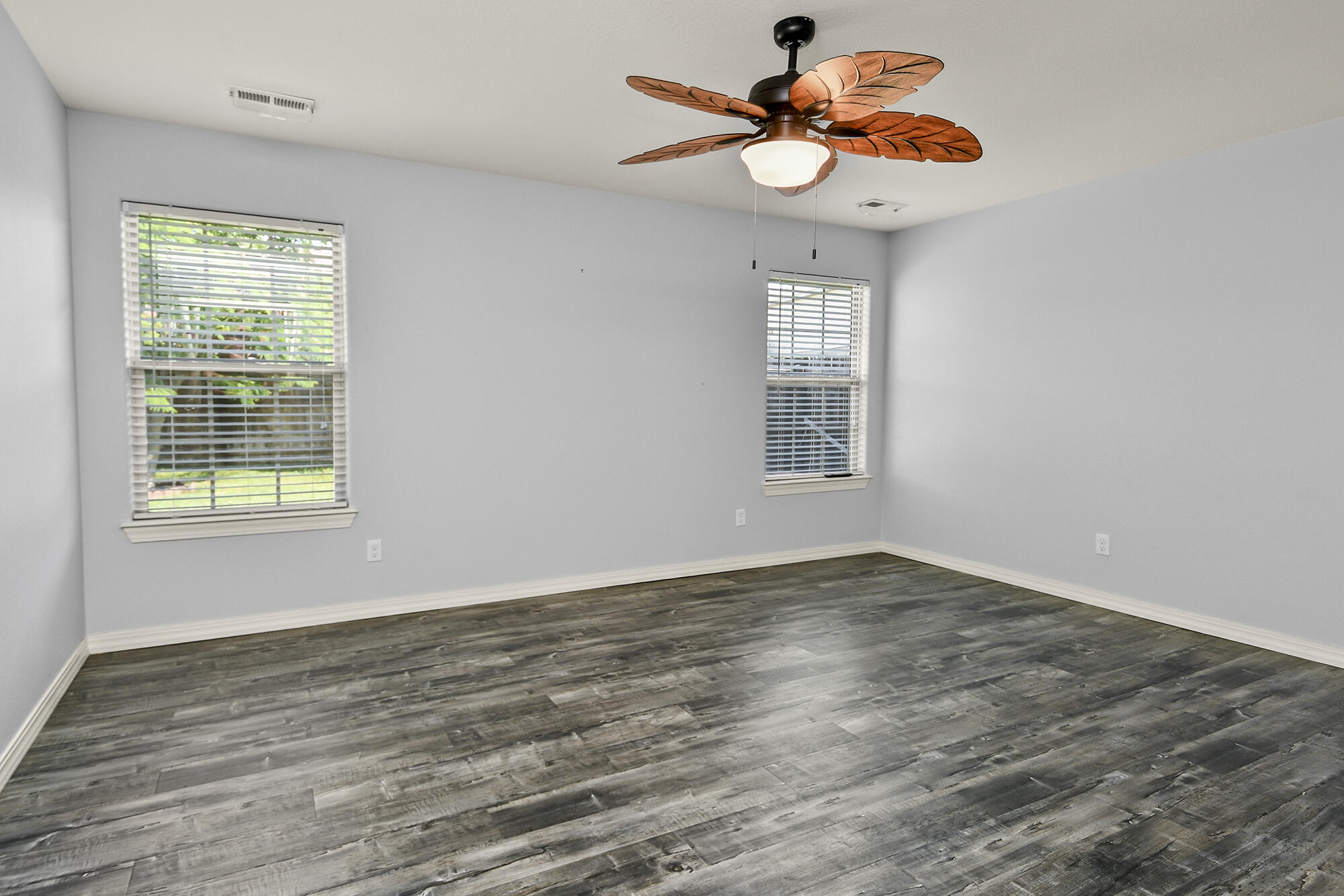 455 Holts Lake Drive Property Photo 23