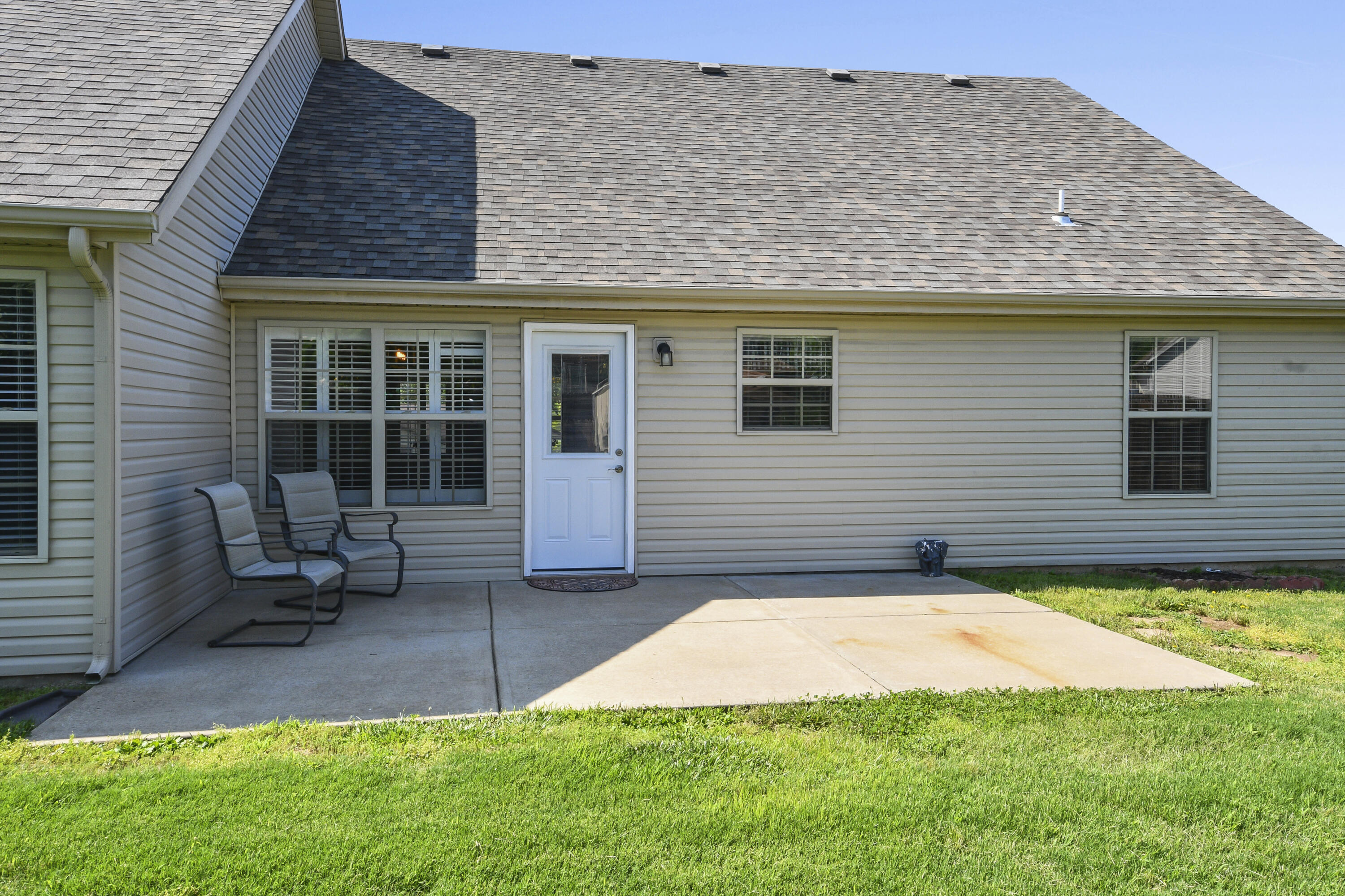 455 Holts Lake Drive Property Photo 41