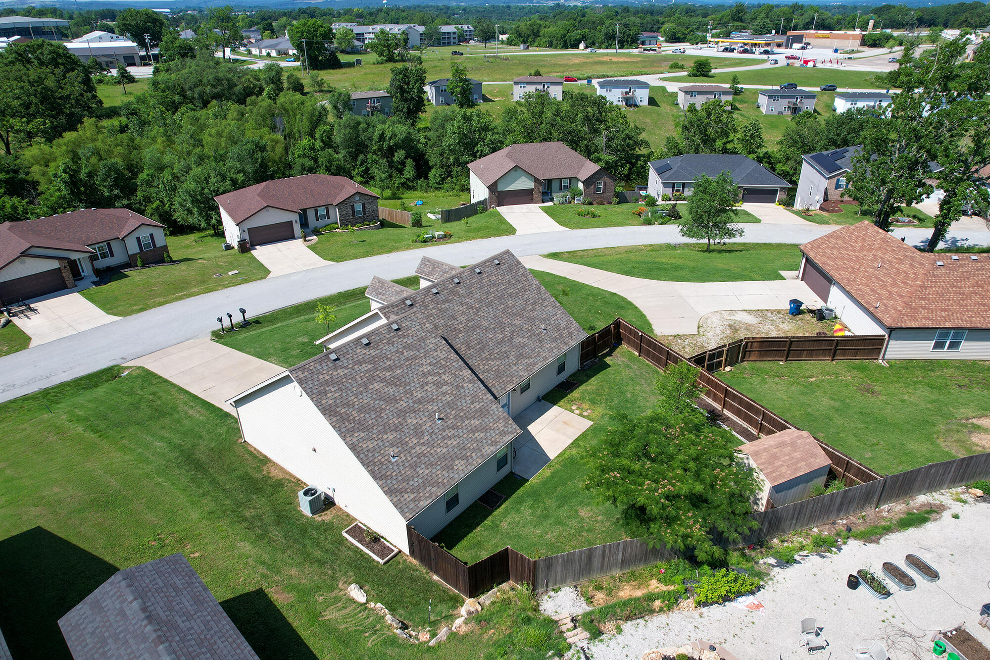 455 Holts Lake Drive Property Photo 44