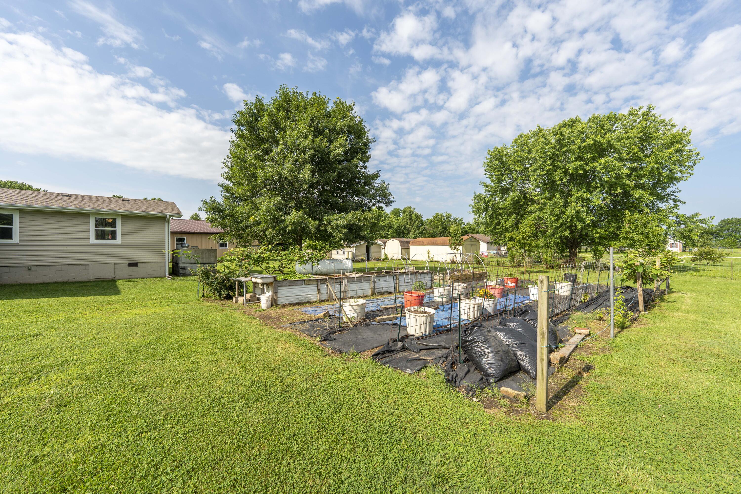 419 East Northview Circle Property Photo 33