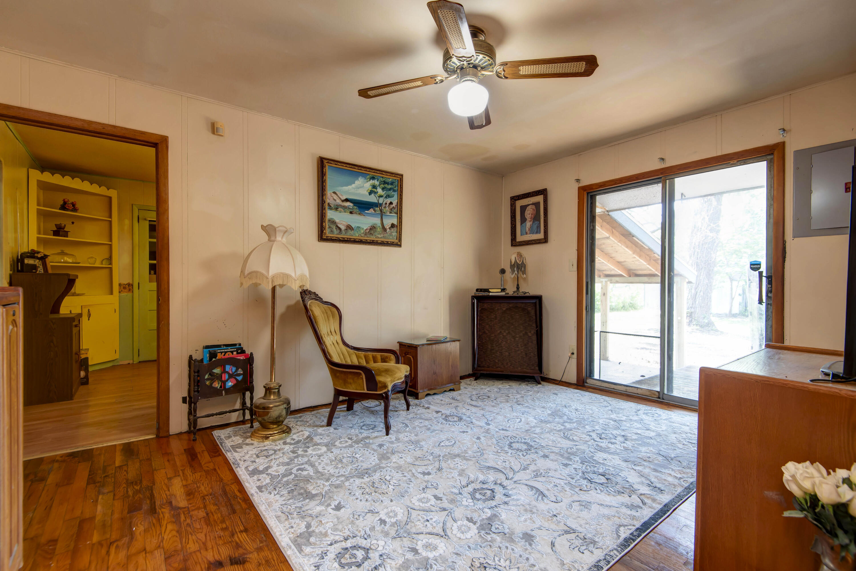 2812 West Lombard Street Property Photo 12