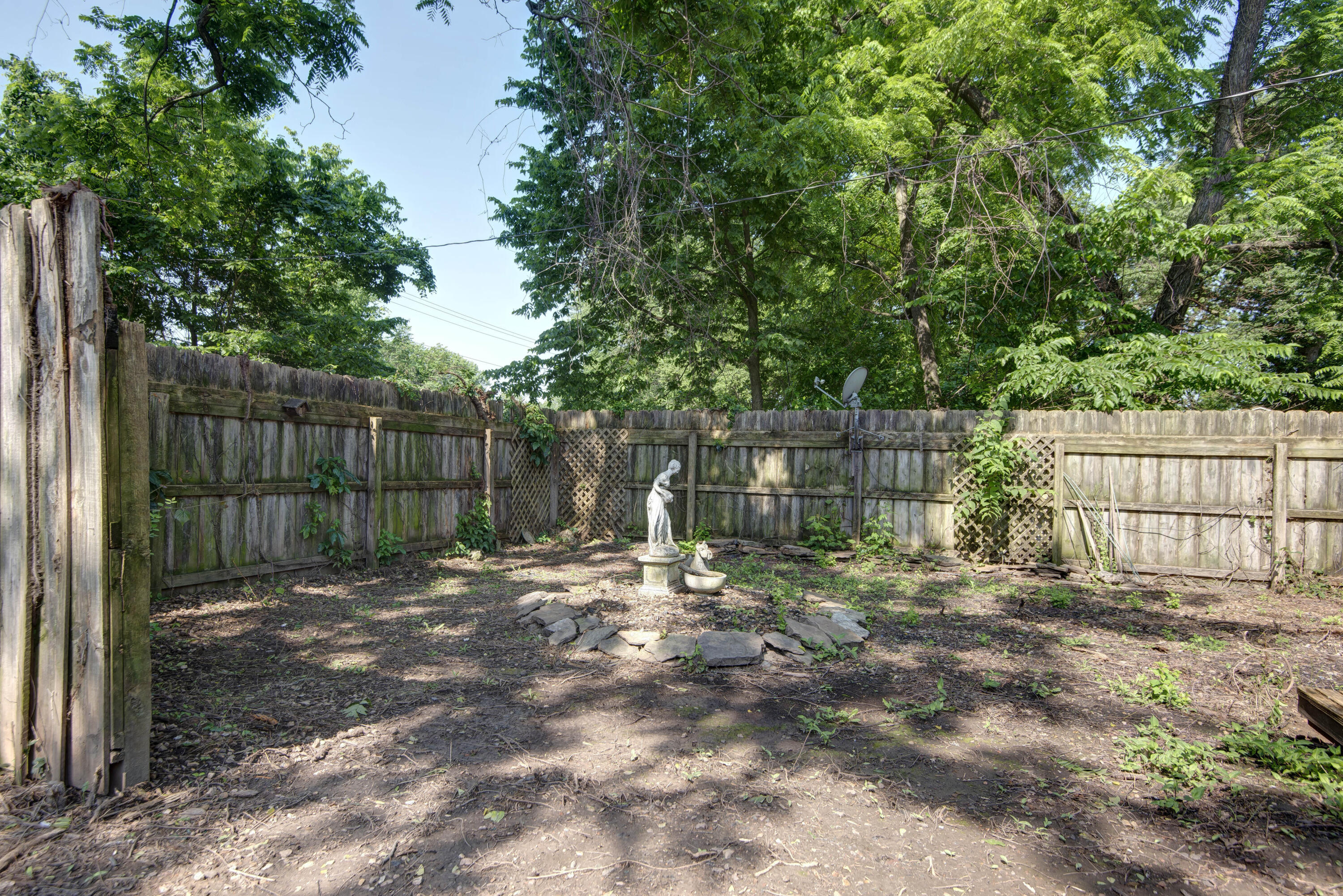 2812 West Lombard Street Property Photo 18