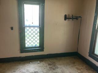 803 East 9th Street Property Photo 5