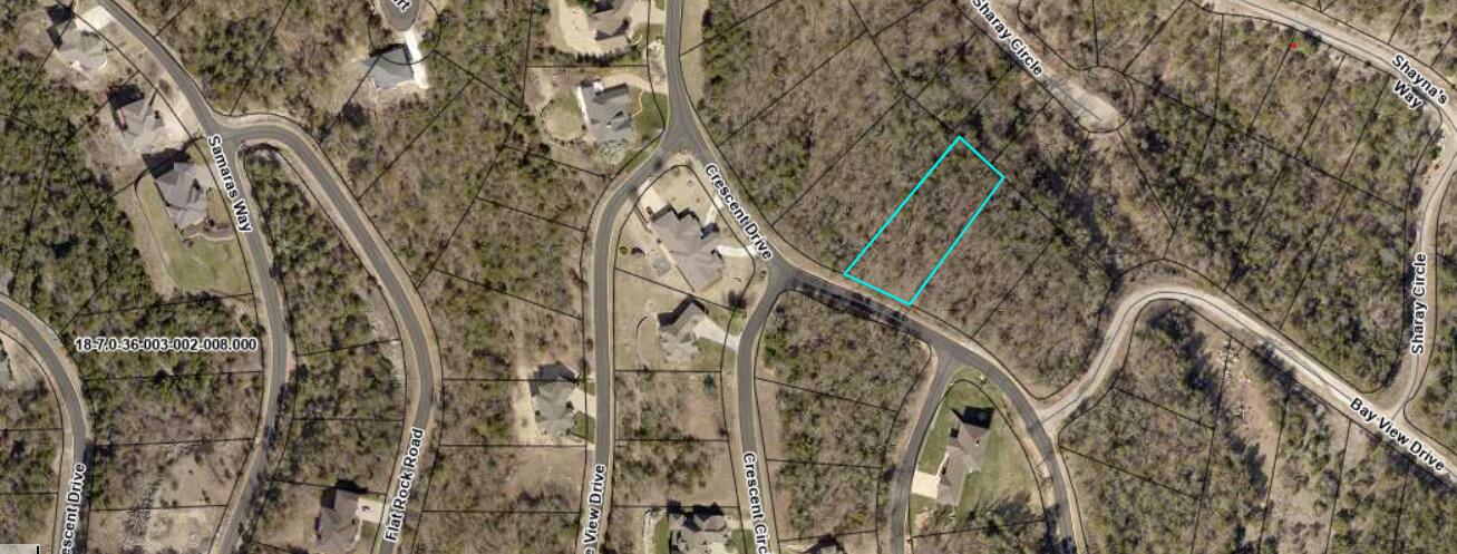 237 Crescent Drive Property Photo 2