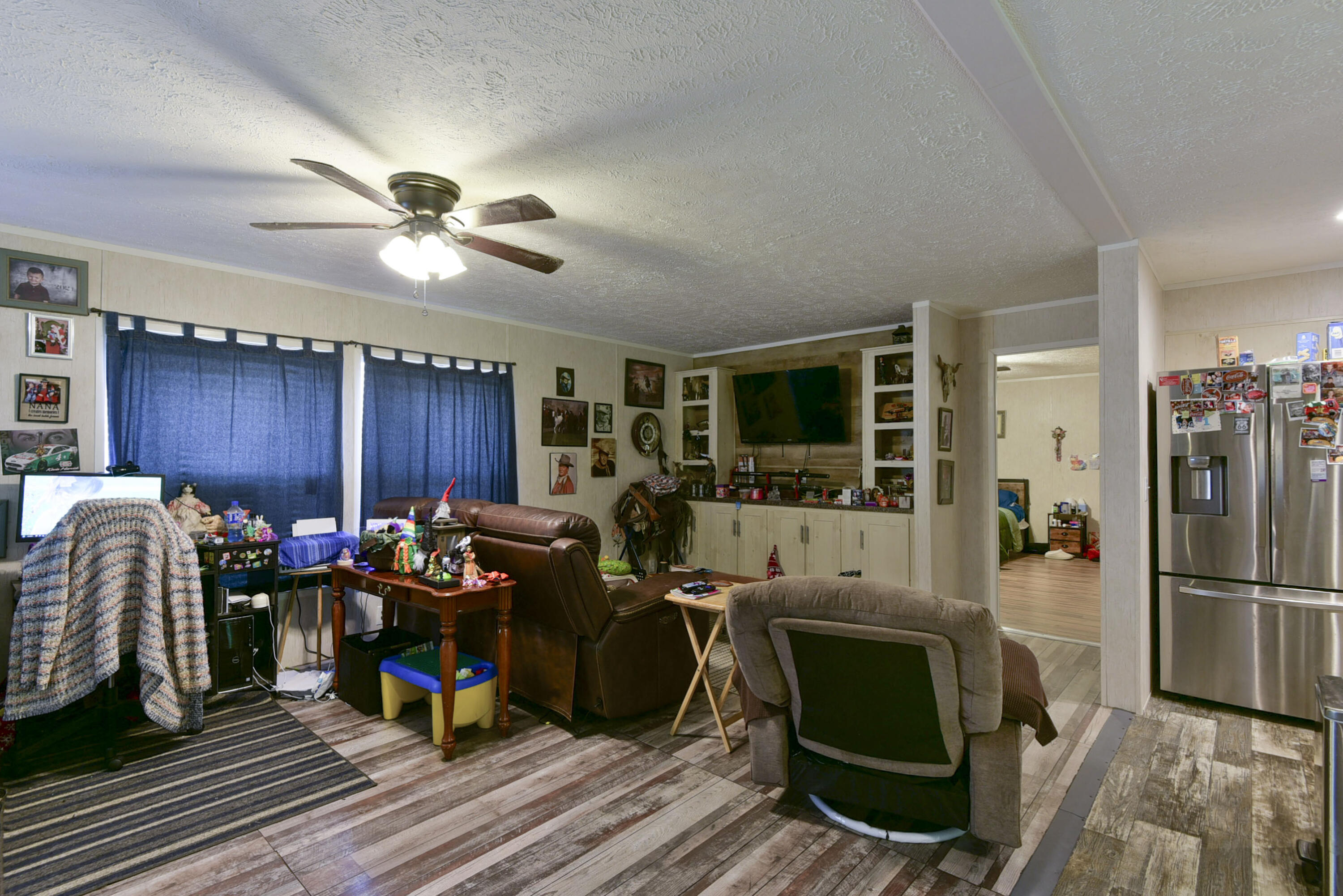 19696 Farm Road 1043 Property Photo 14
