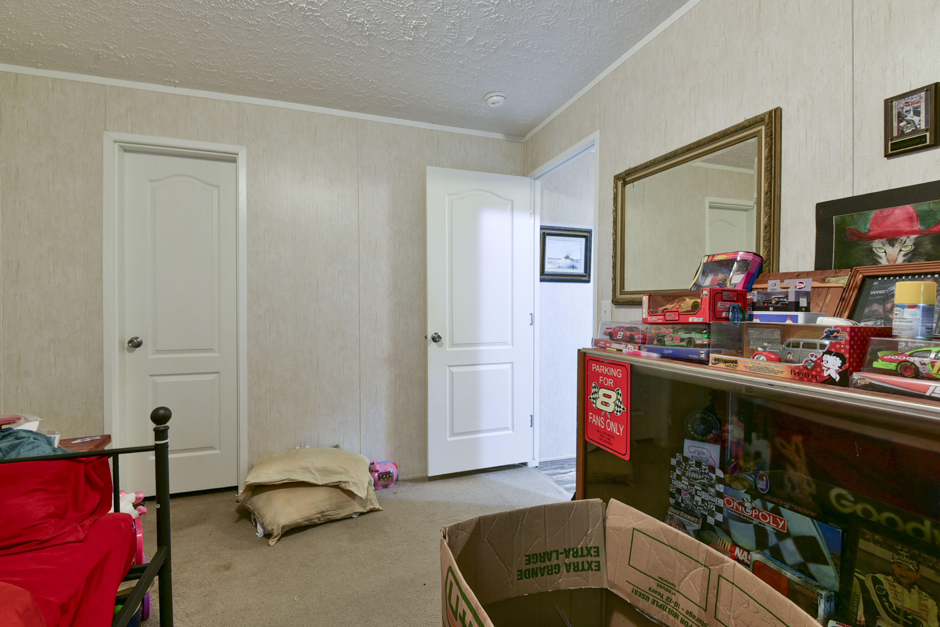 19696 Farm Road 1043 Property Photo 29