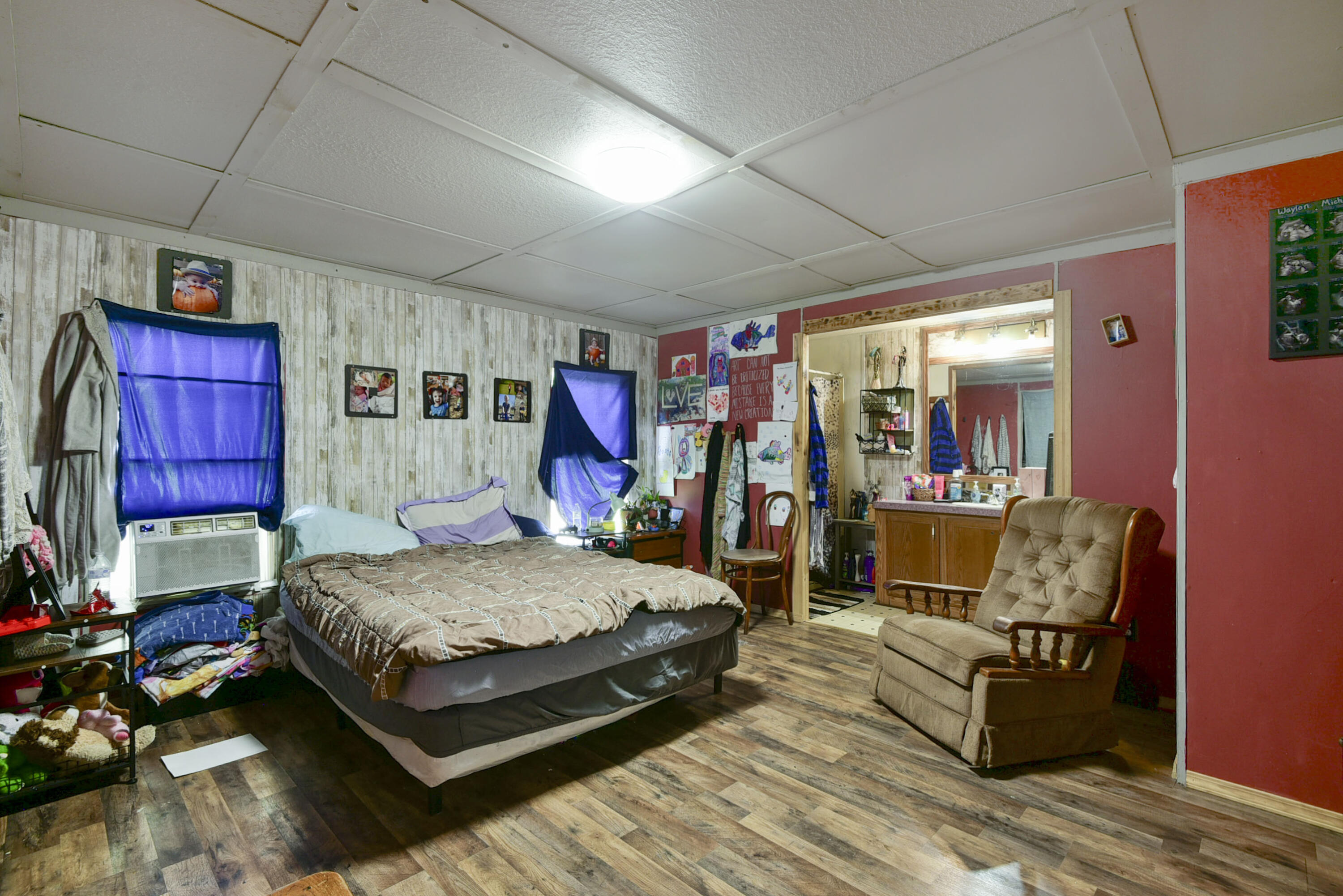 19696 Farm Road 1043 Property Photo 44