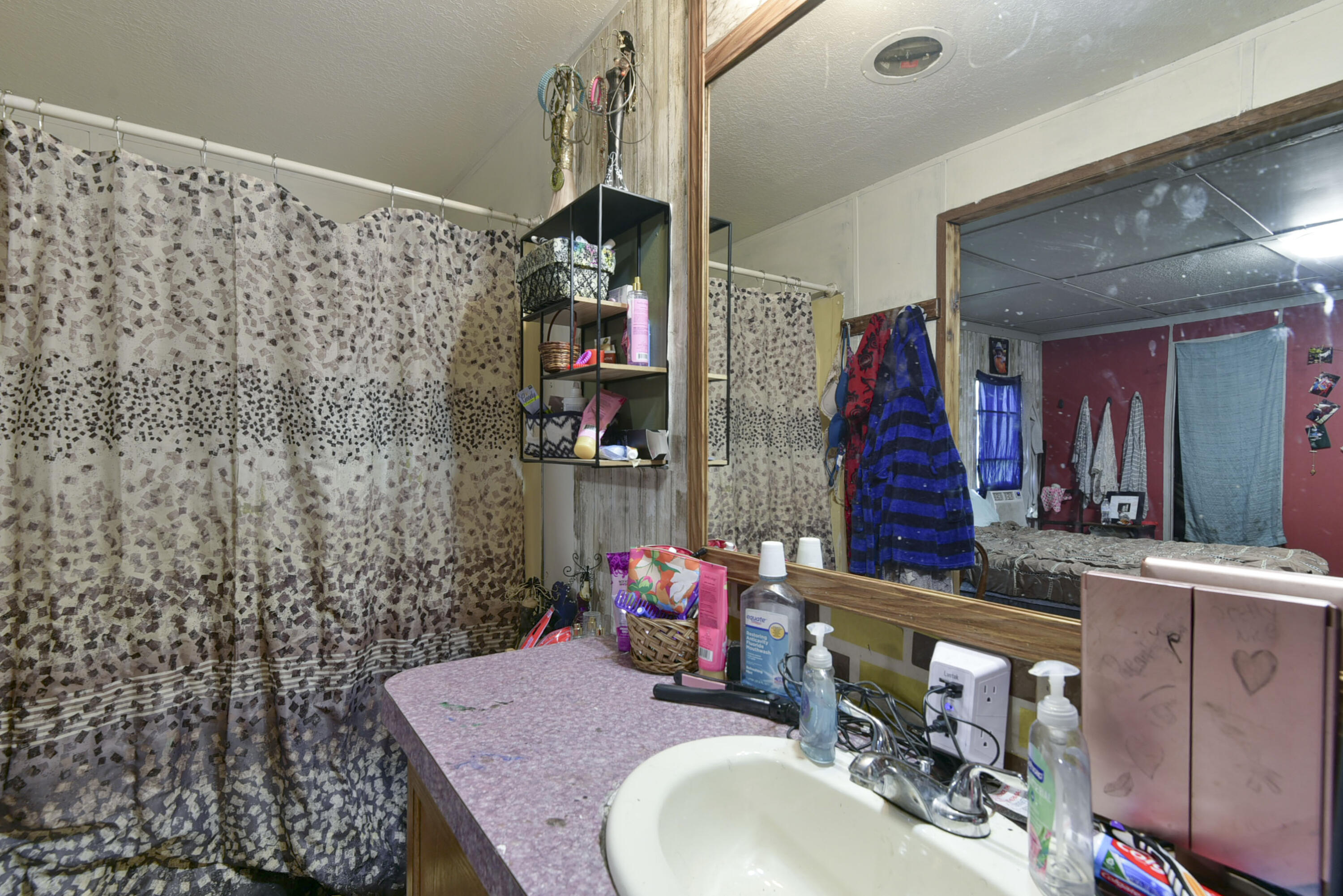 19696 Farm Road 1043 Property Photo 47