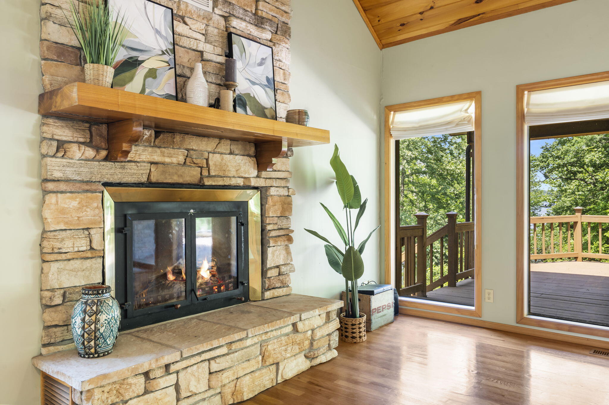 26517 Farm Road 1212 Property Photo 7