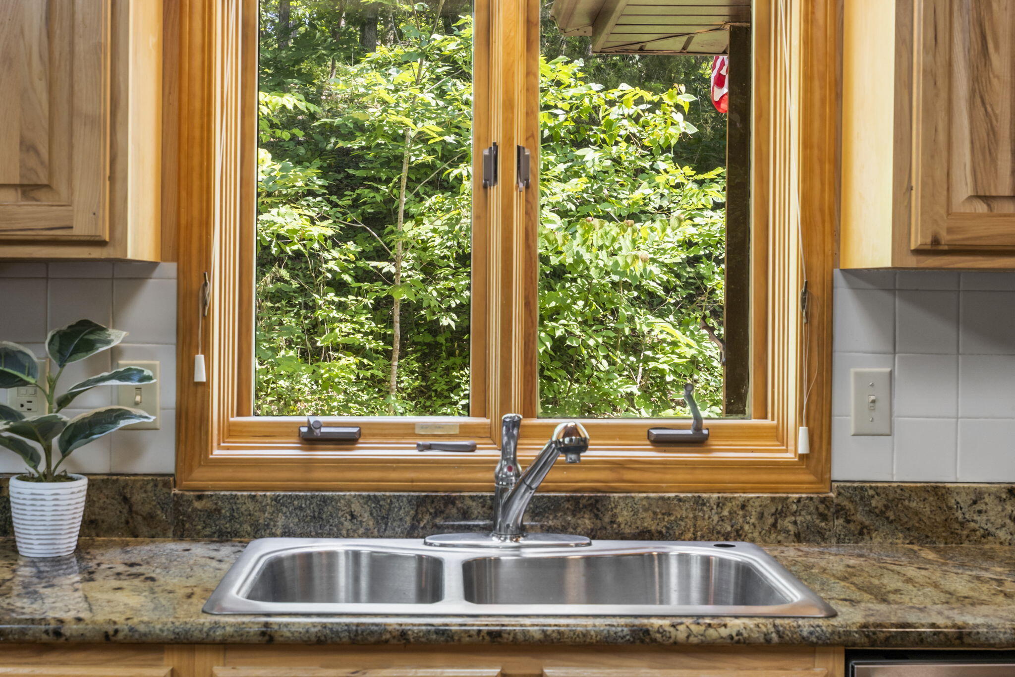 26517 Farm Road 1212 Property Photo 13