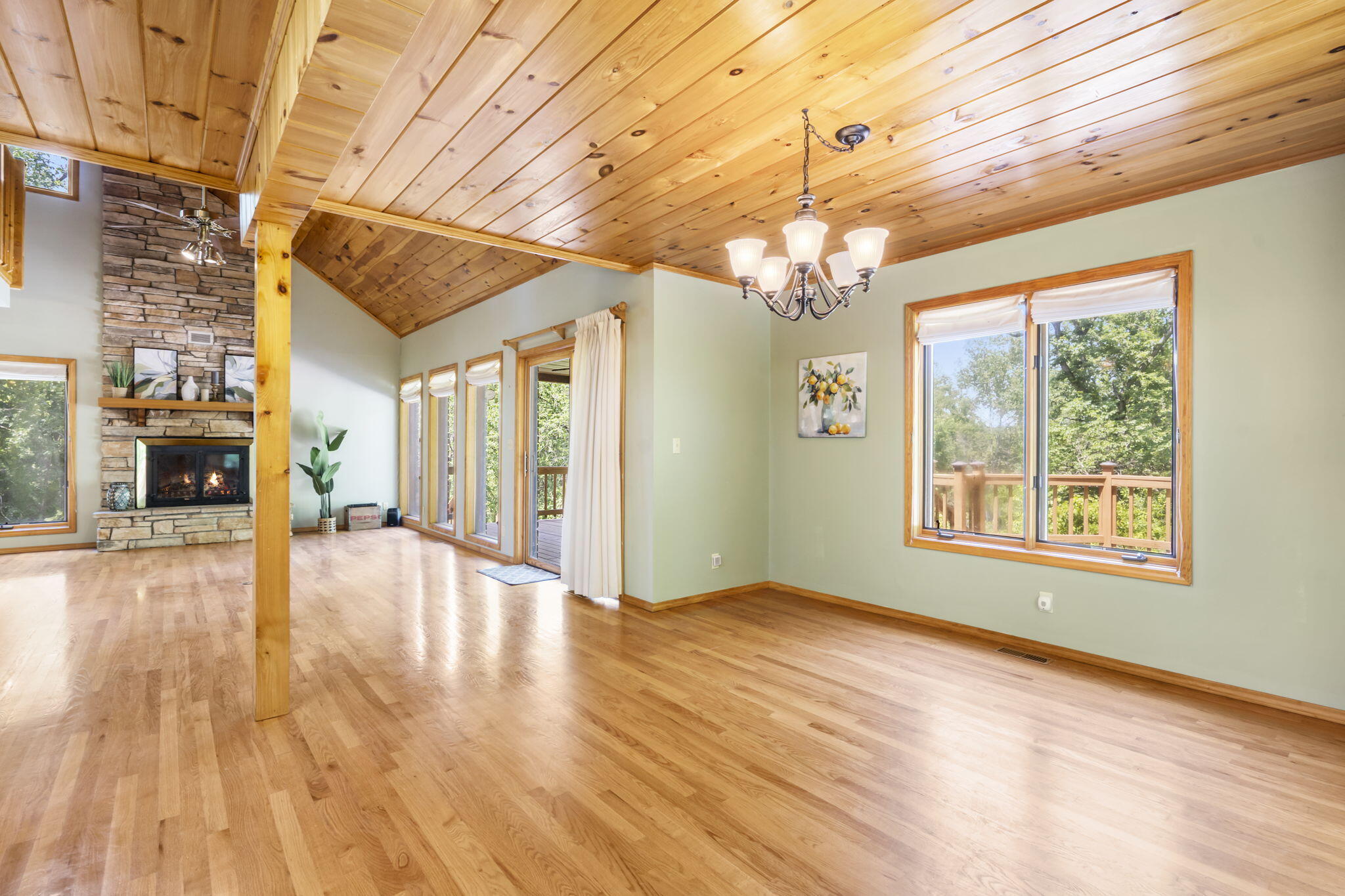 26517 Farm Road 1212 Property Photo 16