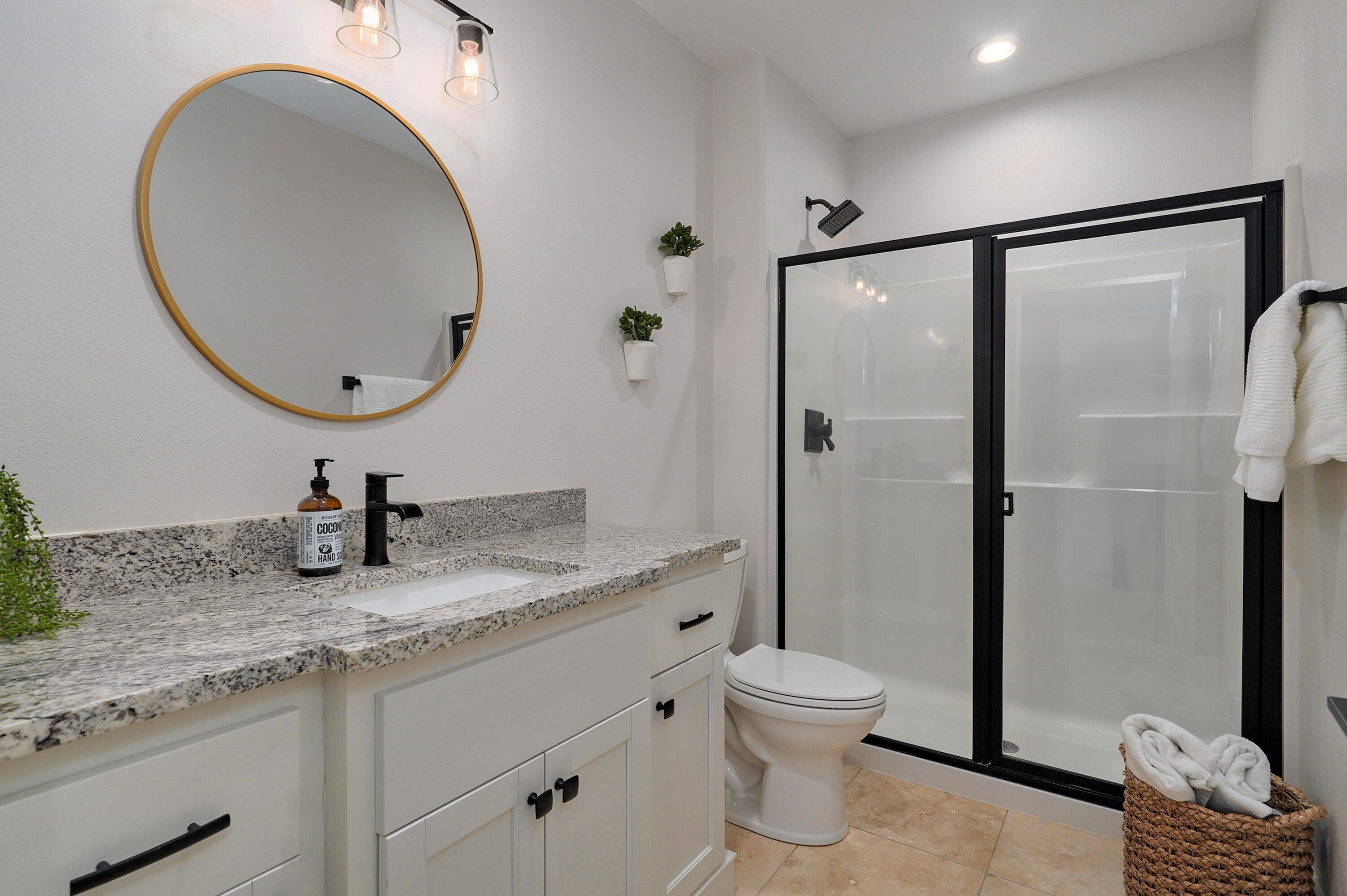 1190 North Elmhurst Road Property Photo 46
