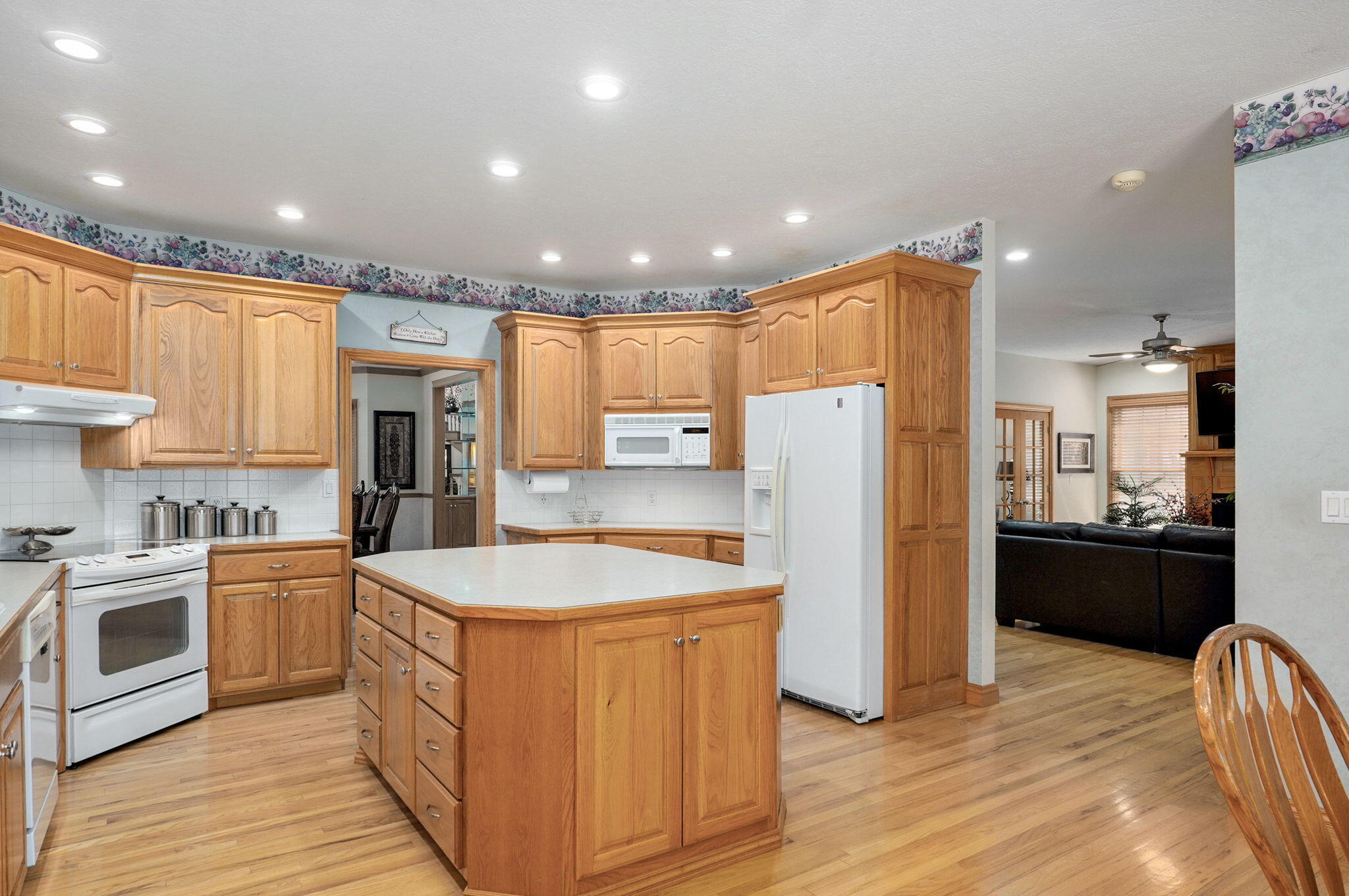 2411 West Dearborn Street Property Photo 22