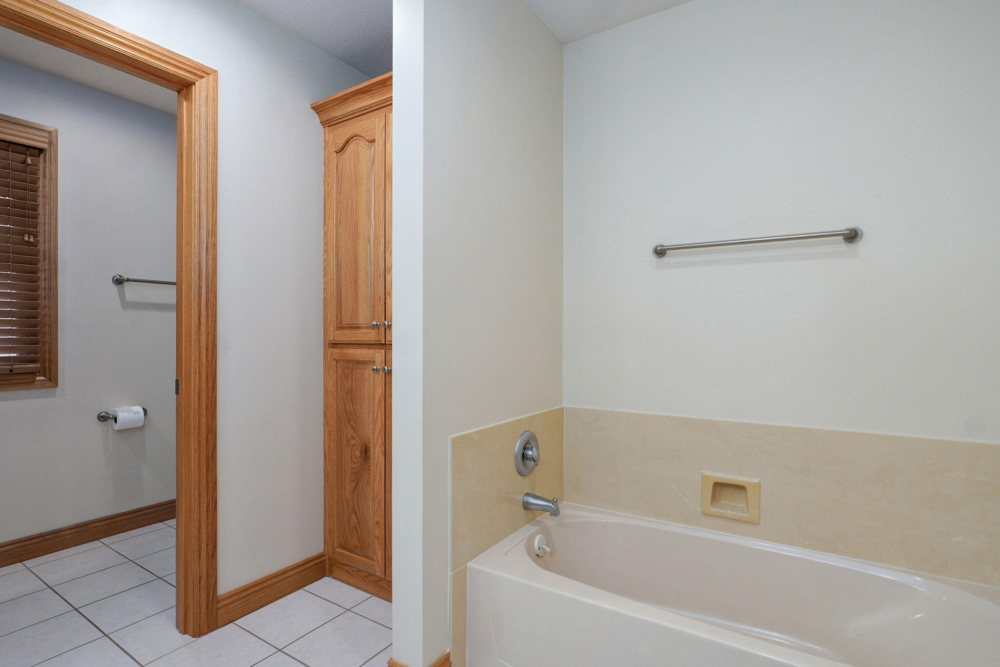 2411 West Dearborn Street Property Photo 44
