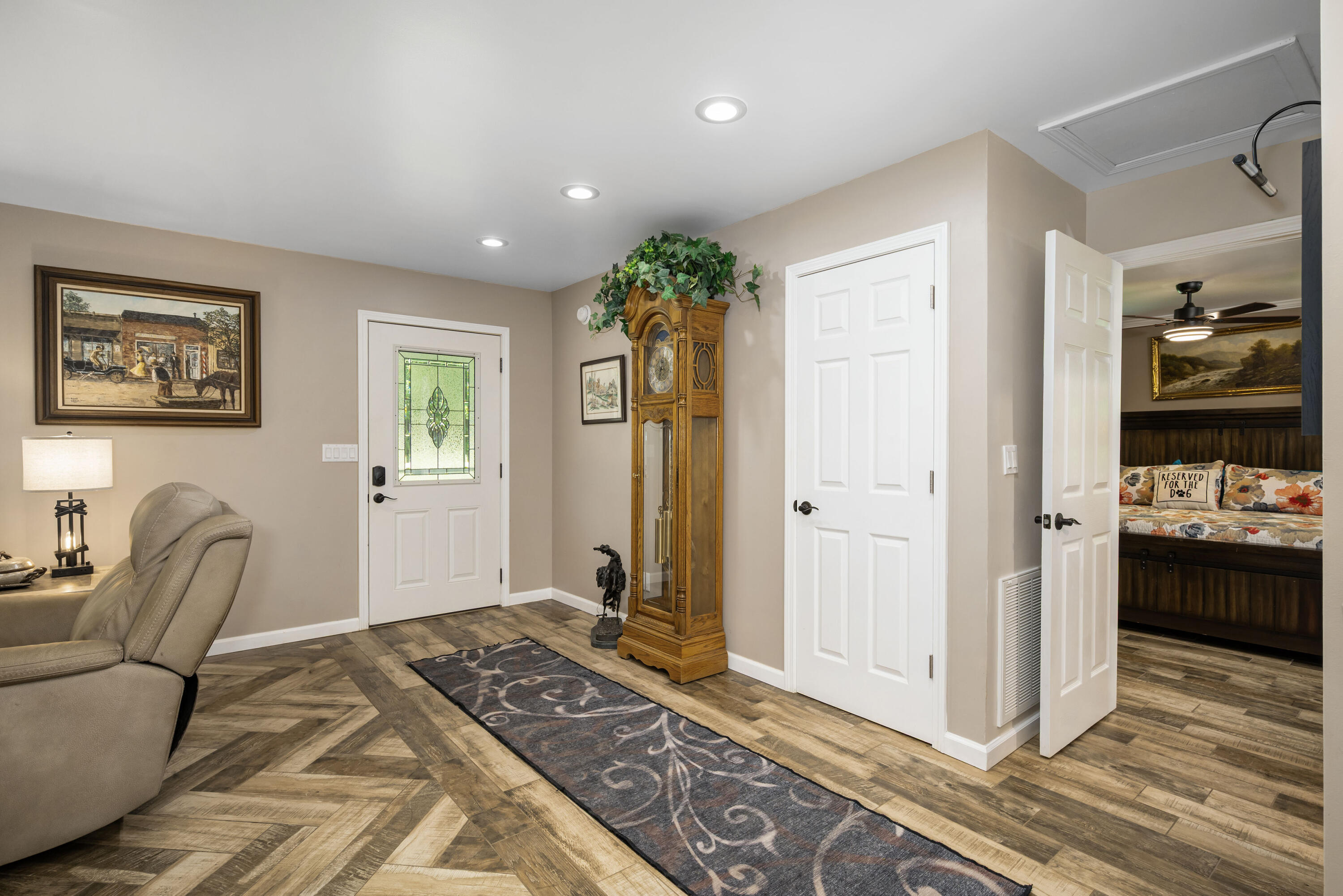 24406 Timberlane Drive Property Photo 14