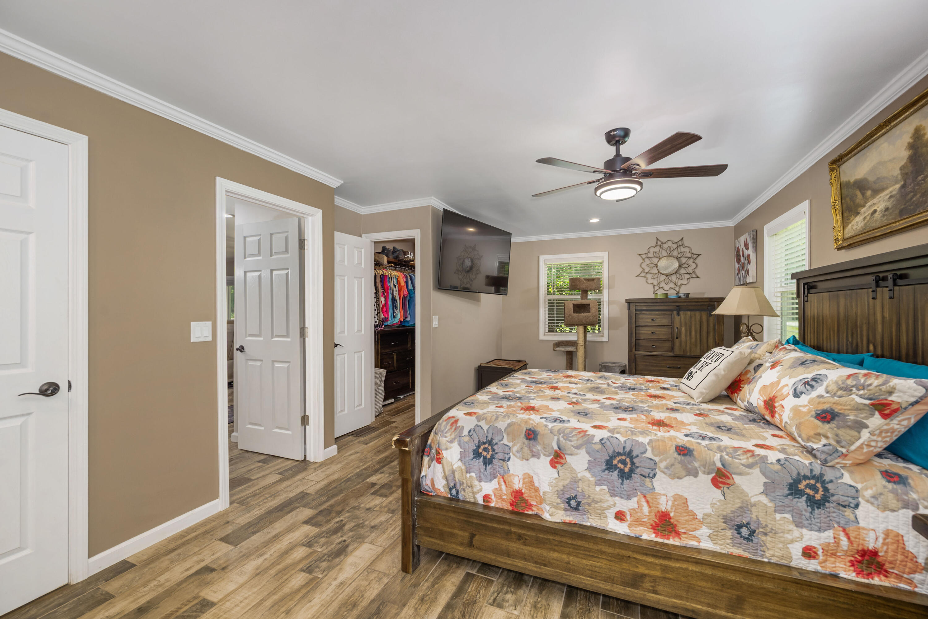 24406 Timberlane Drive Property Photo 15