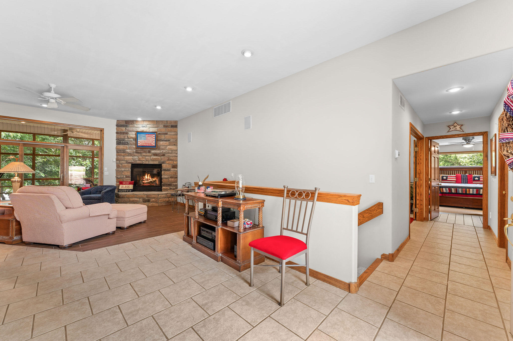 159 Oak Tree Point Lane Property Photo 16