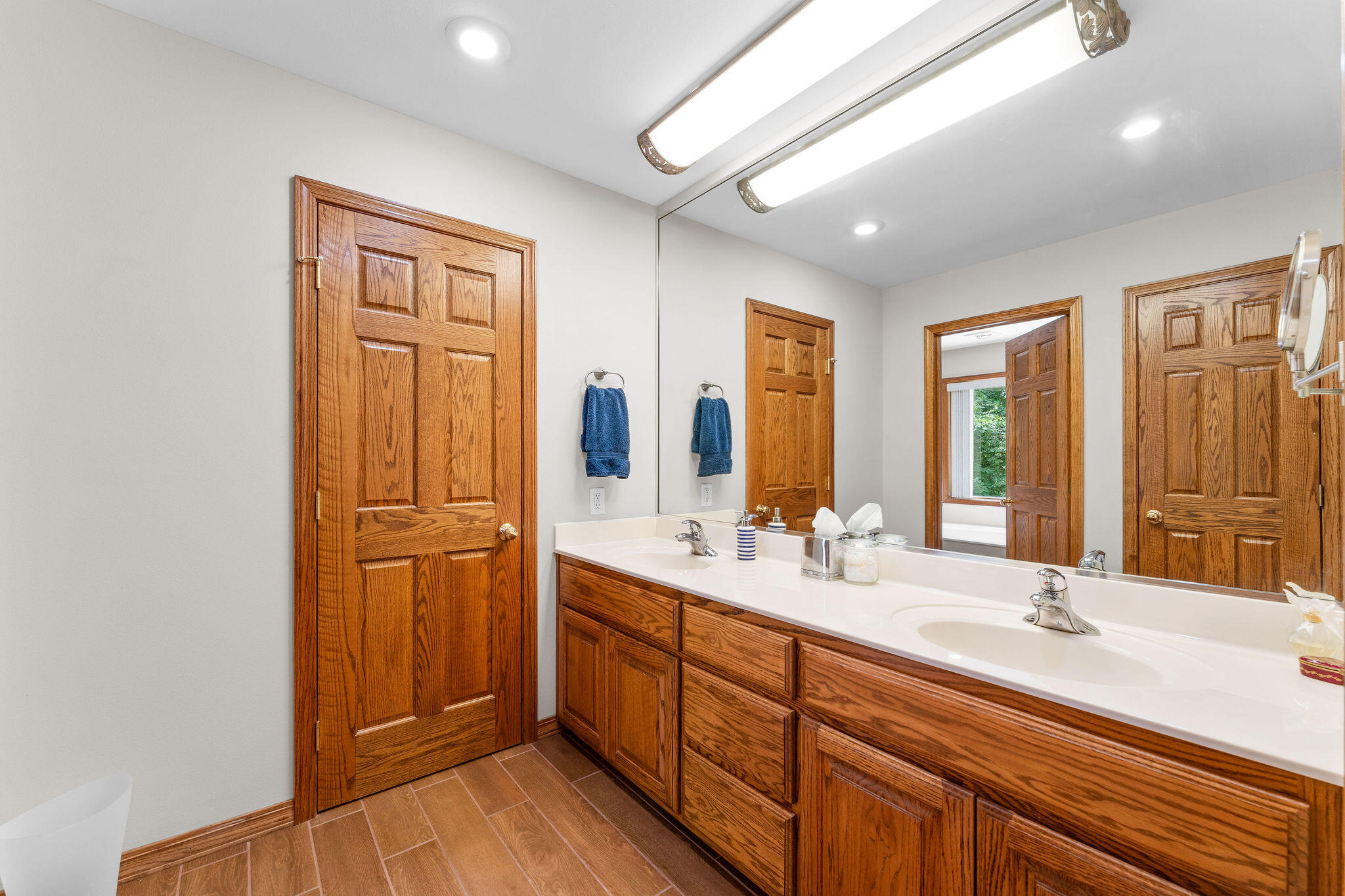 159 Oak Tree Point Lane Property Photo 33