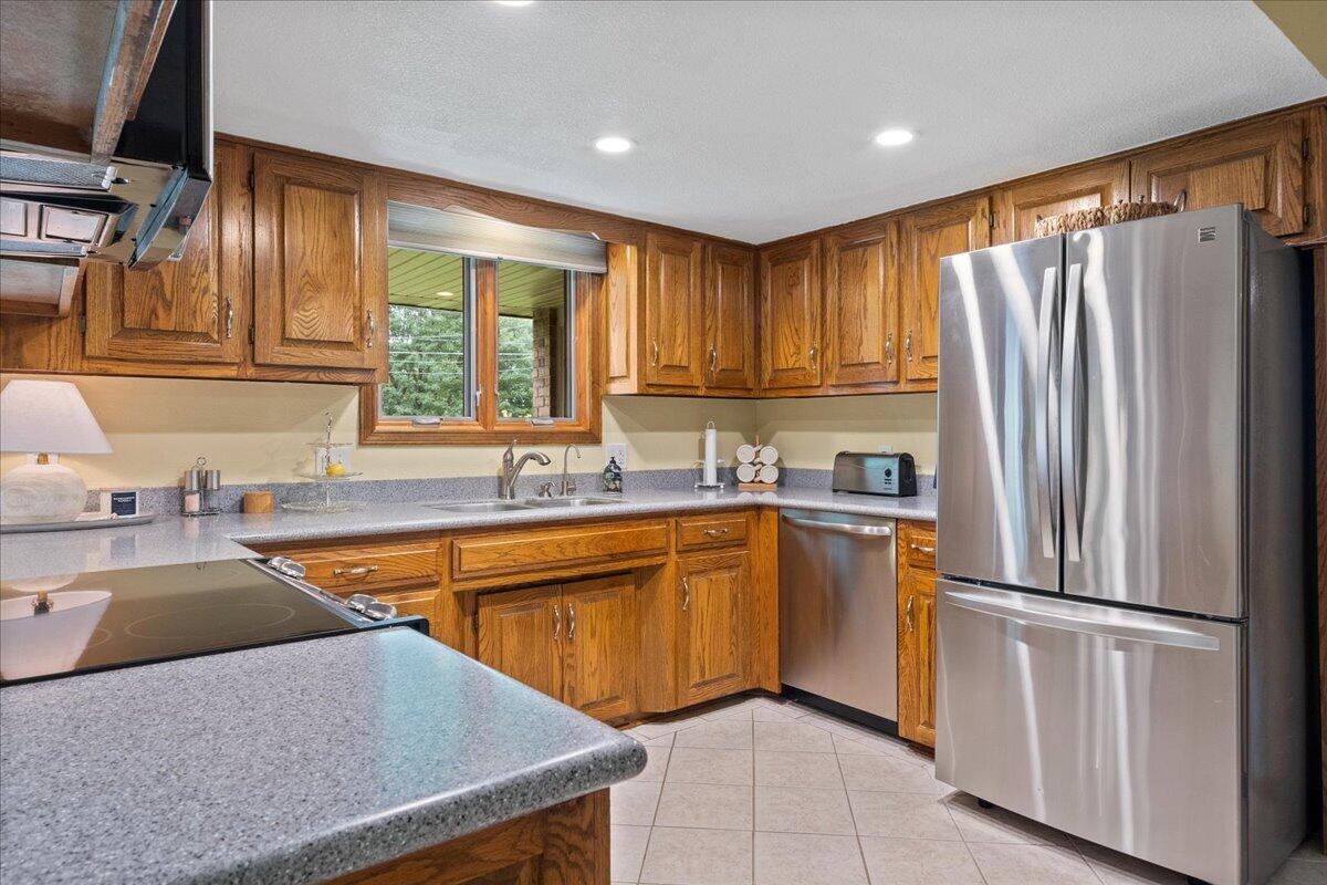 3831 North Delaware Avenue Property Photo 13