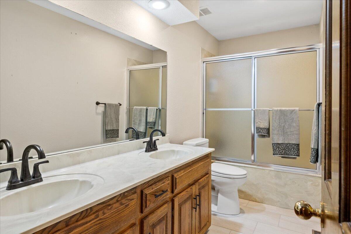 3831 North Delaware Avenue Property Photo 27
